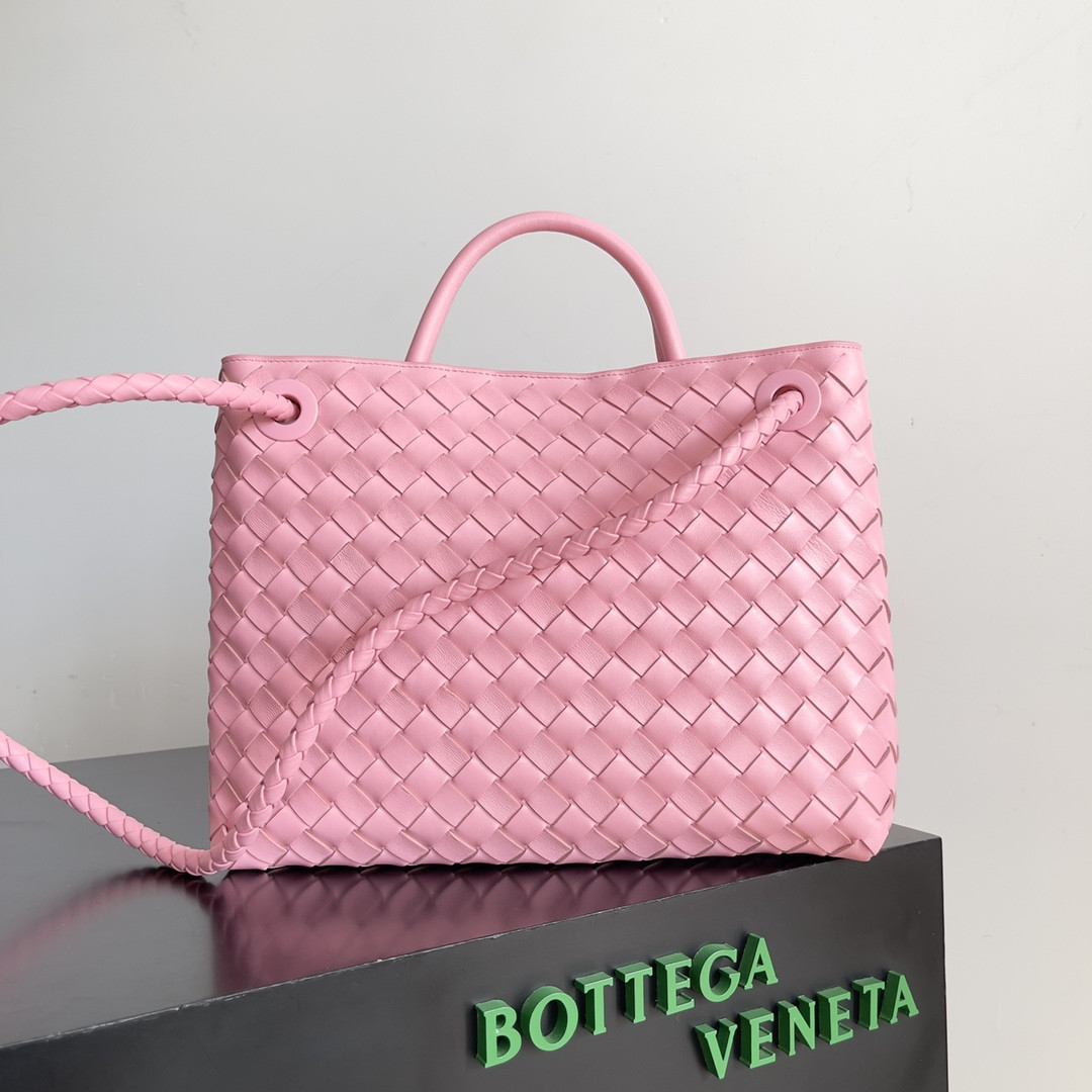 Bottega Veneta Medium Andiamo 32x25x11CM