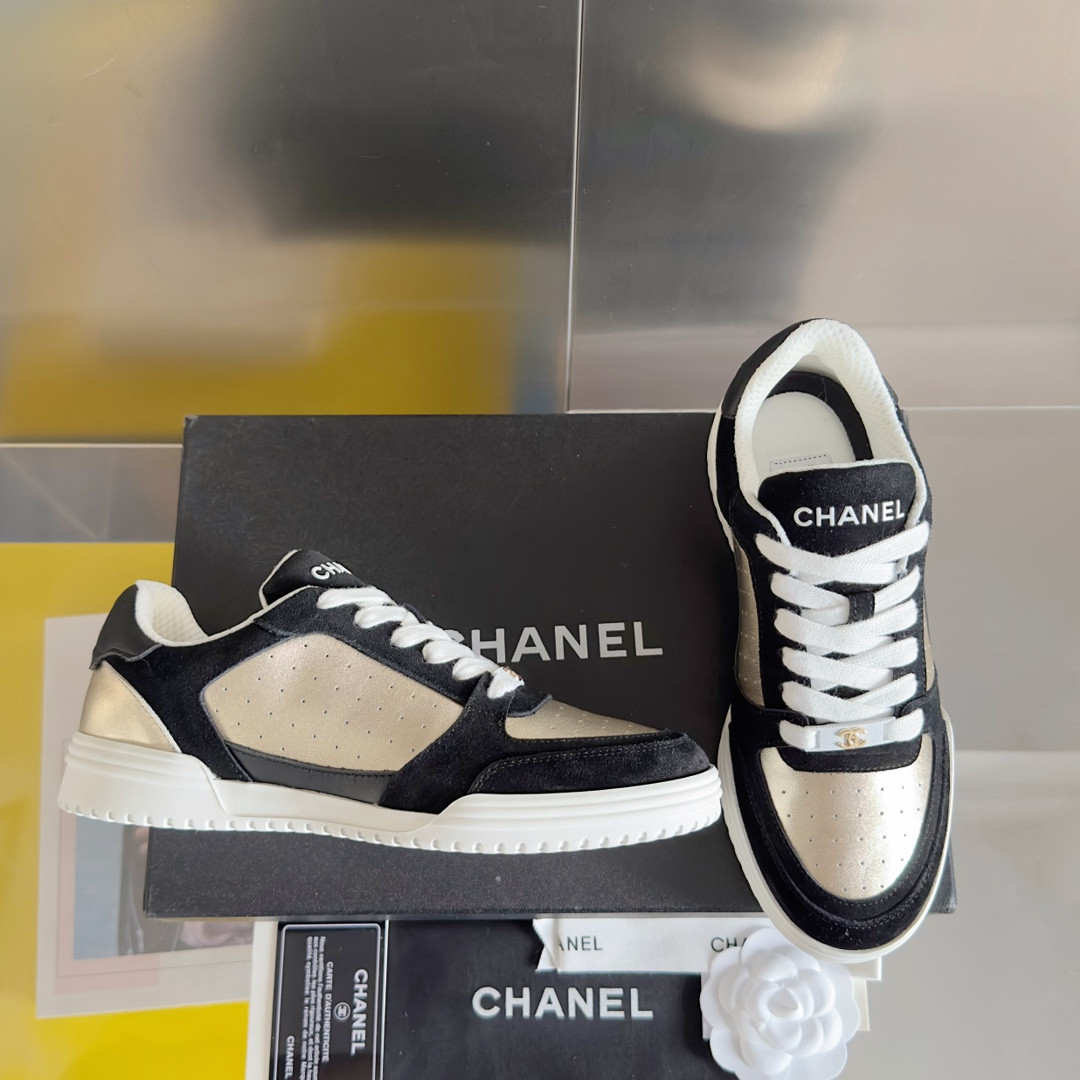 UA CHANEL SNEAKER