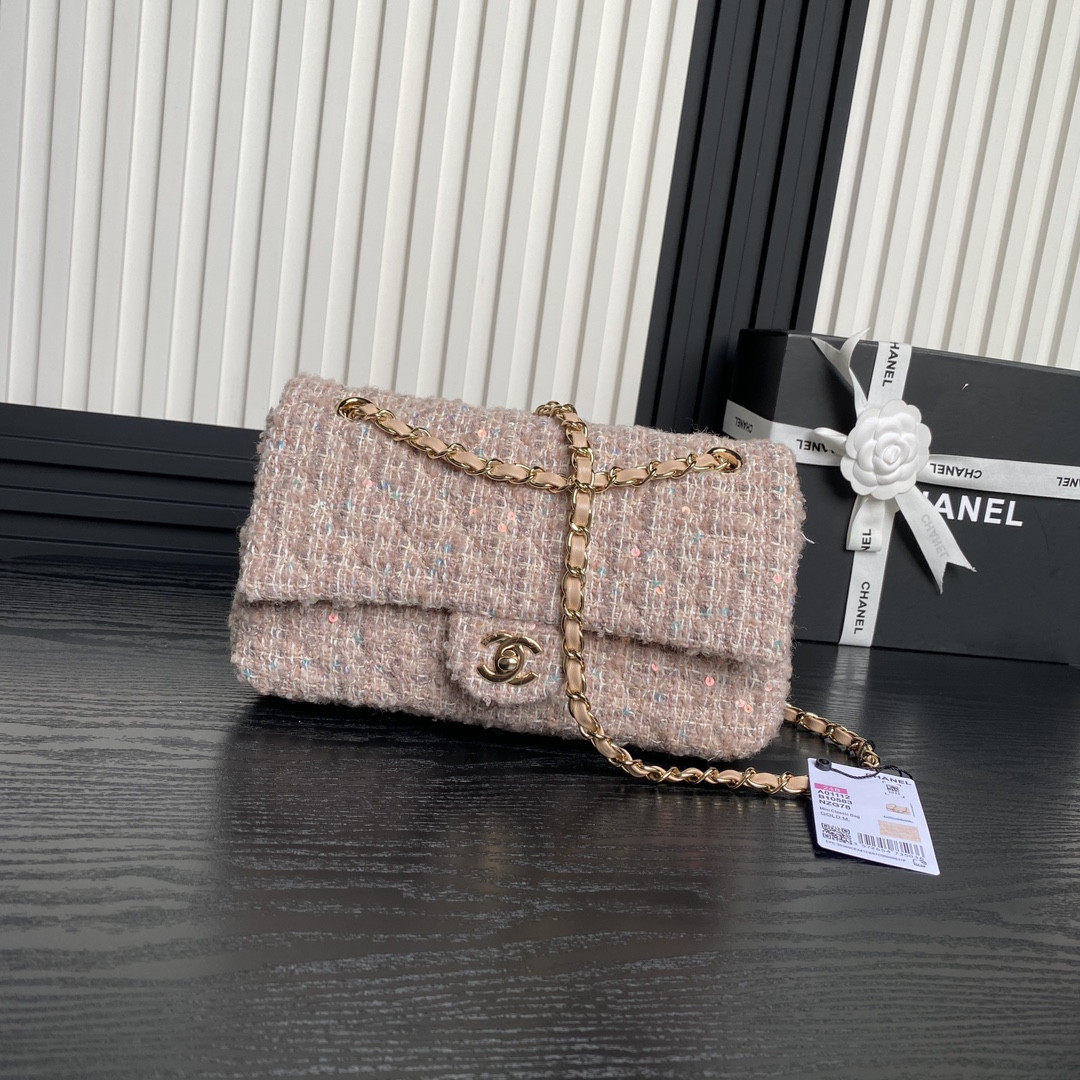 Chanel Classic Flap Bag 25cm