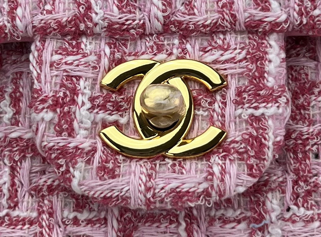 Chanel Classic Flap Bag 25cm