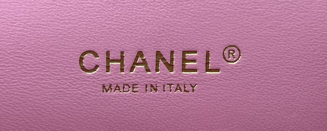 Chanel Classic Flap Bag 25cm