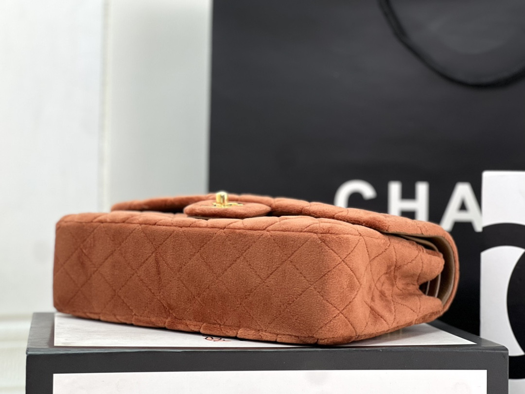 Chanel Classic Flap Bag 25cm