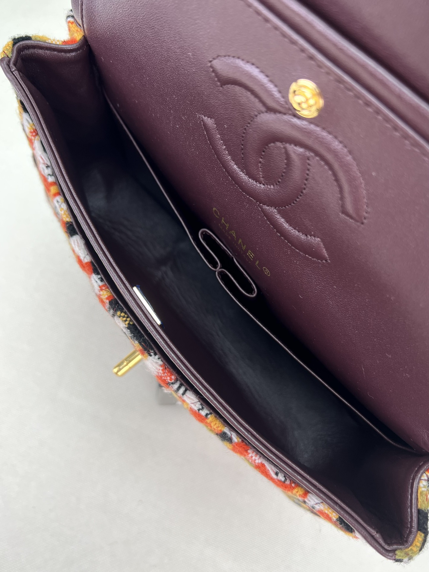 Chanel Classic Flap Bag 25cm