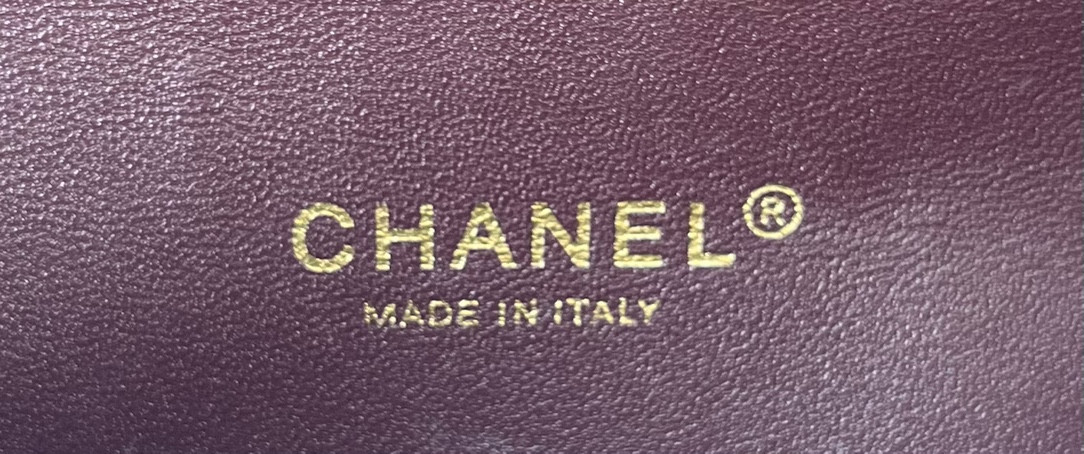 Chanel Classic Flap Bag 25cm