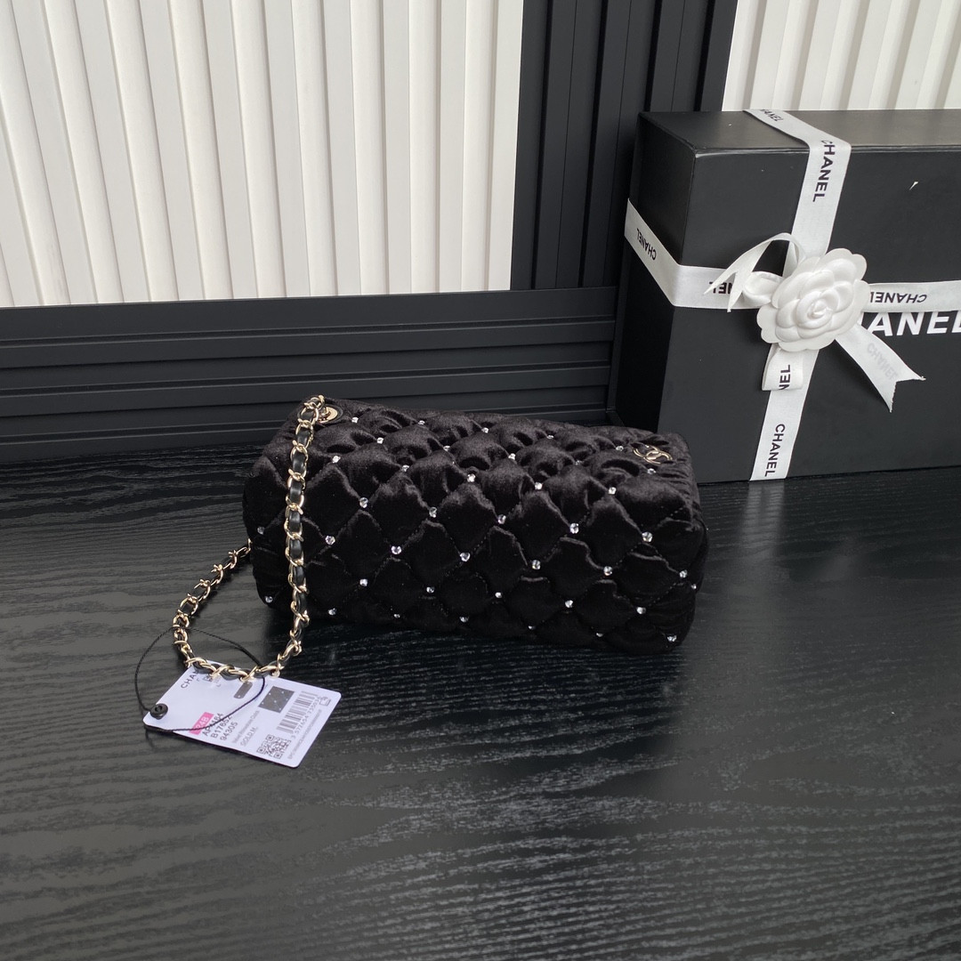 Chanel Clutch Bag 22×8×9cm