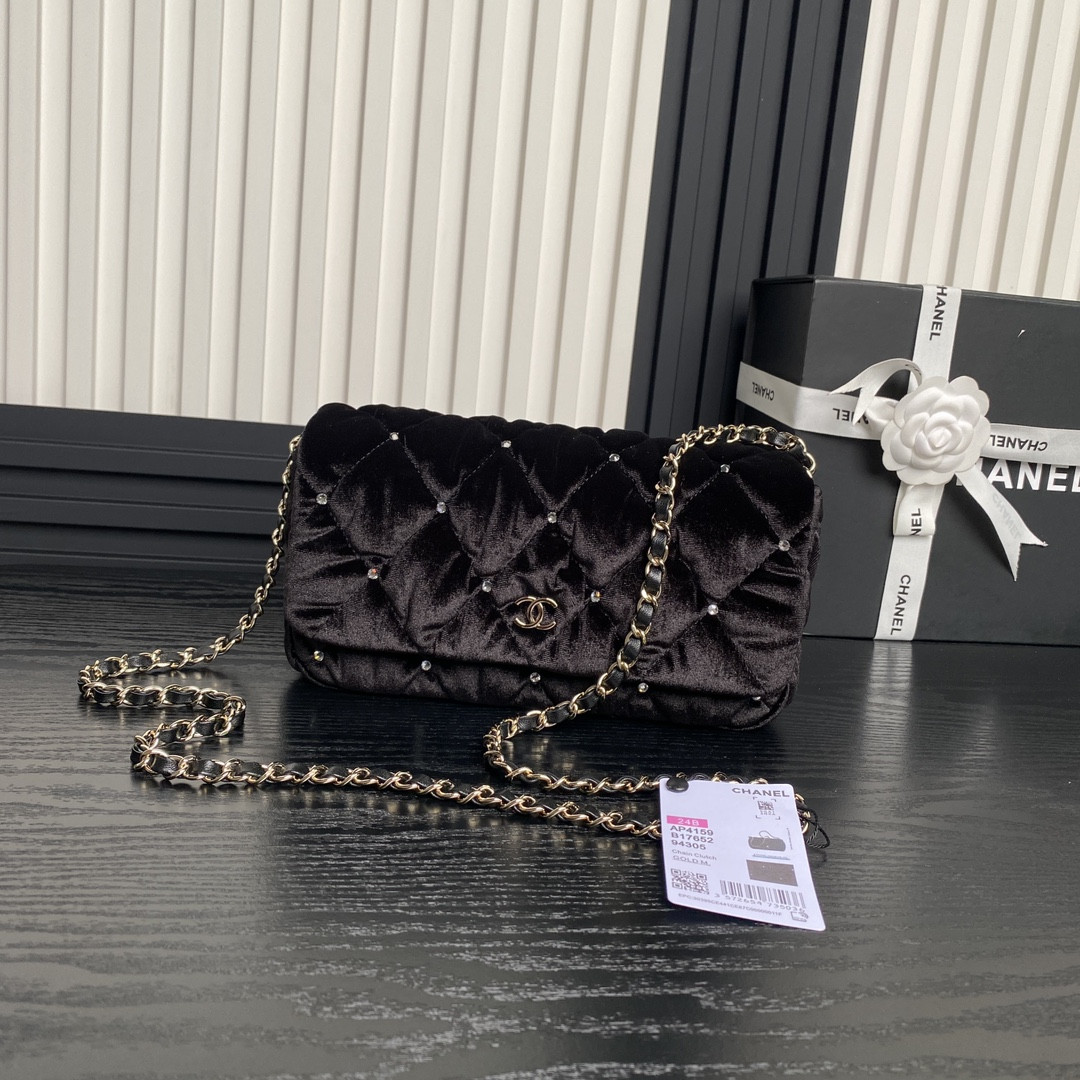 Chanel Clutch with Chain 13×23×5cm