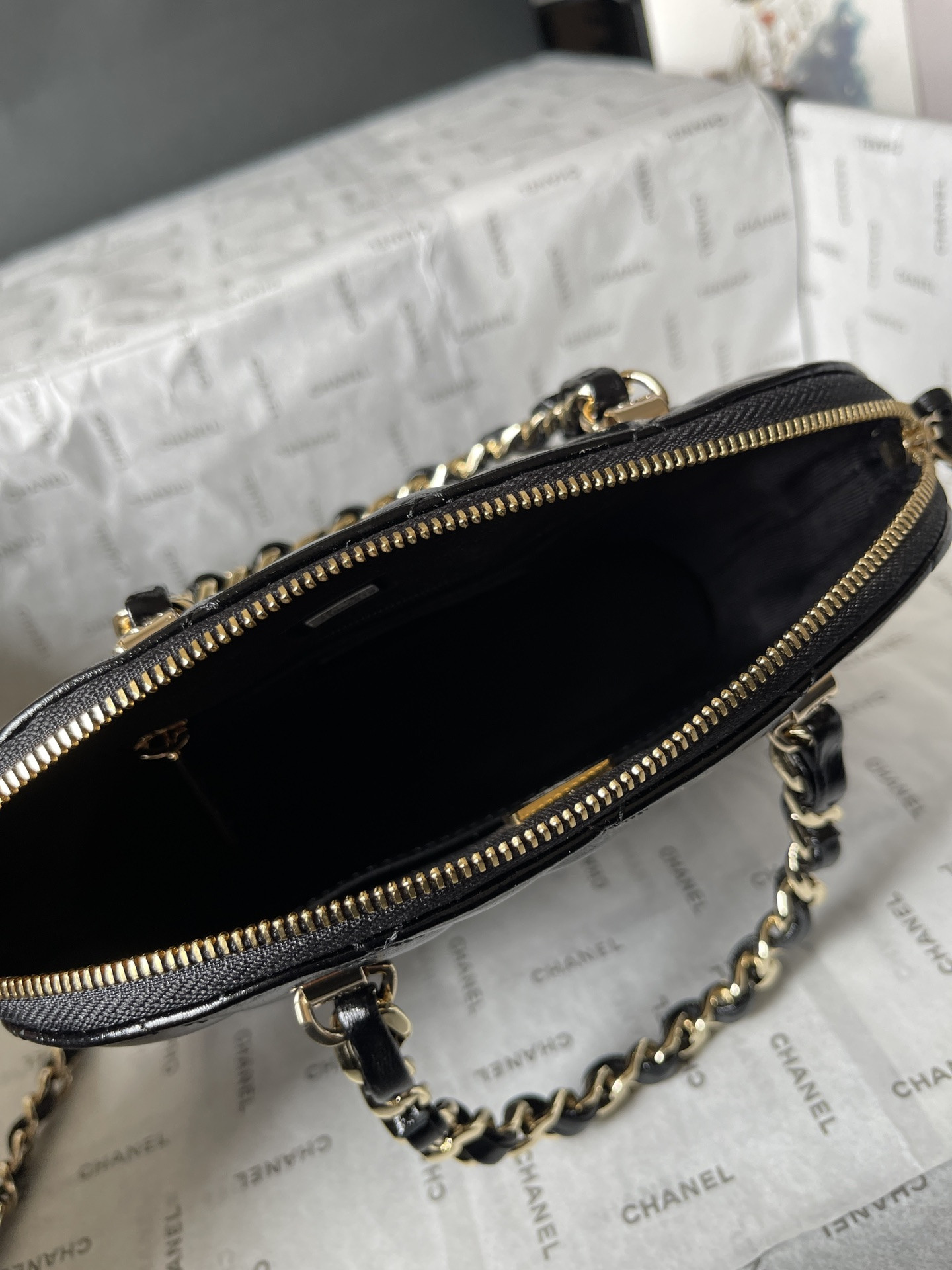 Chanel Small Shopping Bag 15x20x6CM