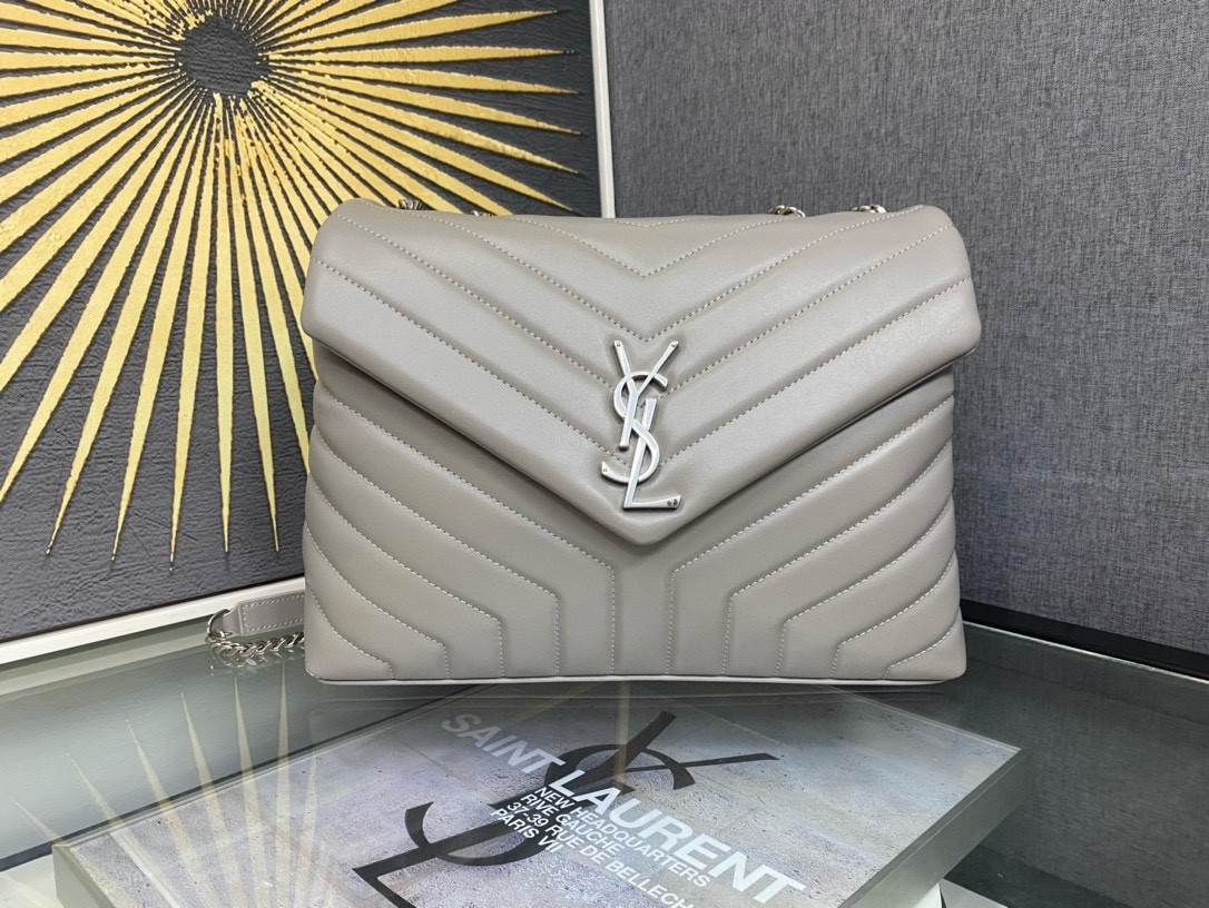 YSL LOULOU QUILTED LEATHER 32x22x9cm