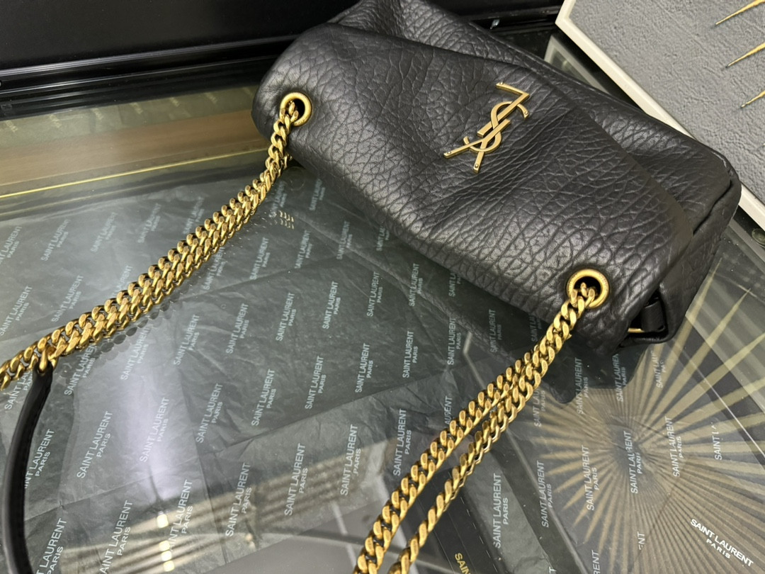YSL Calypso small in plunged lambskin 26x14x7cm