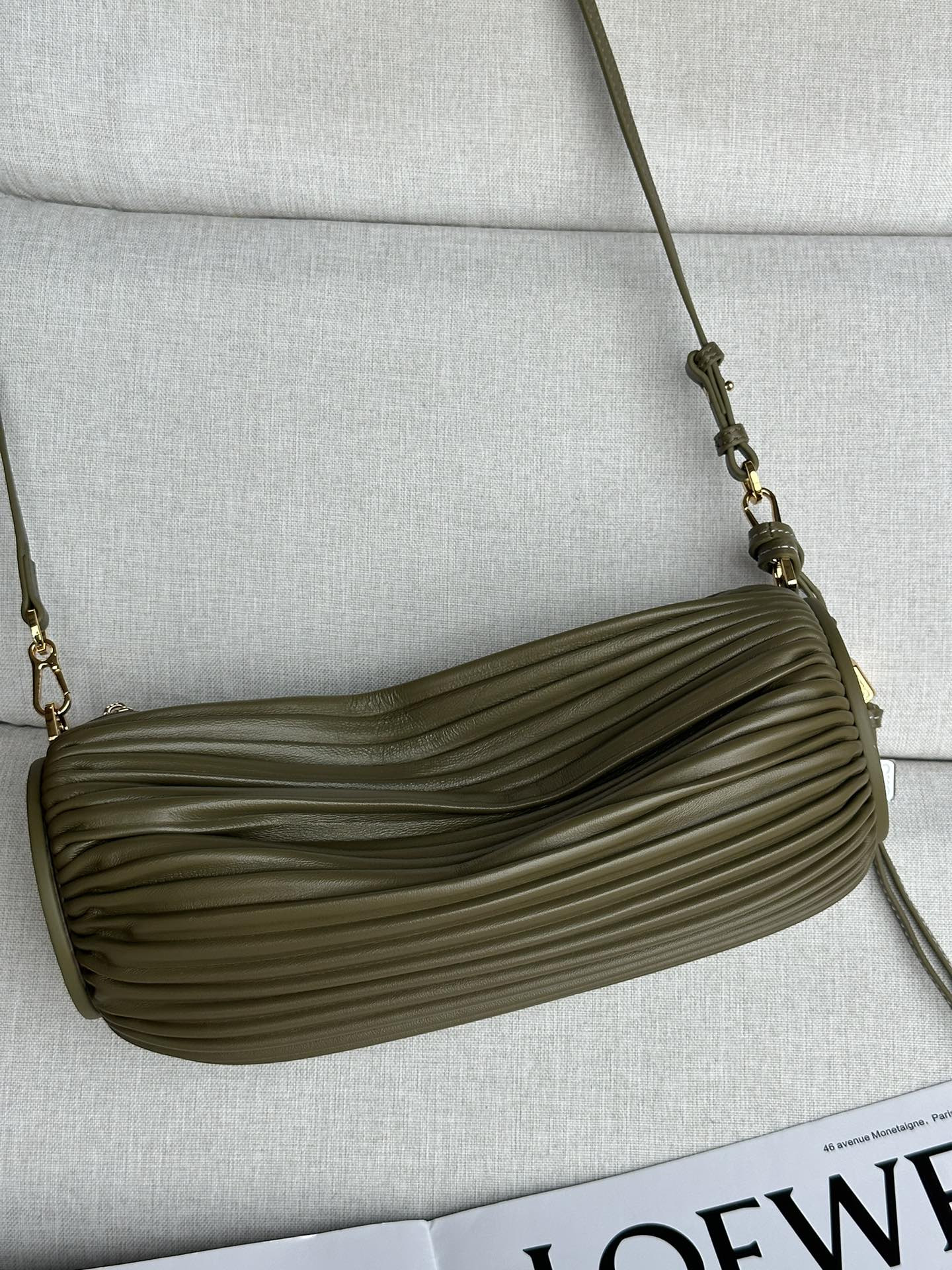 LOEWE Bracelet Pouch in pleated nappa 25x10x10cm