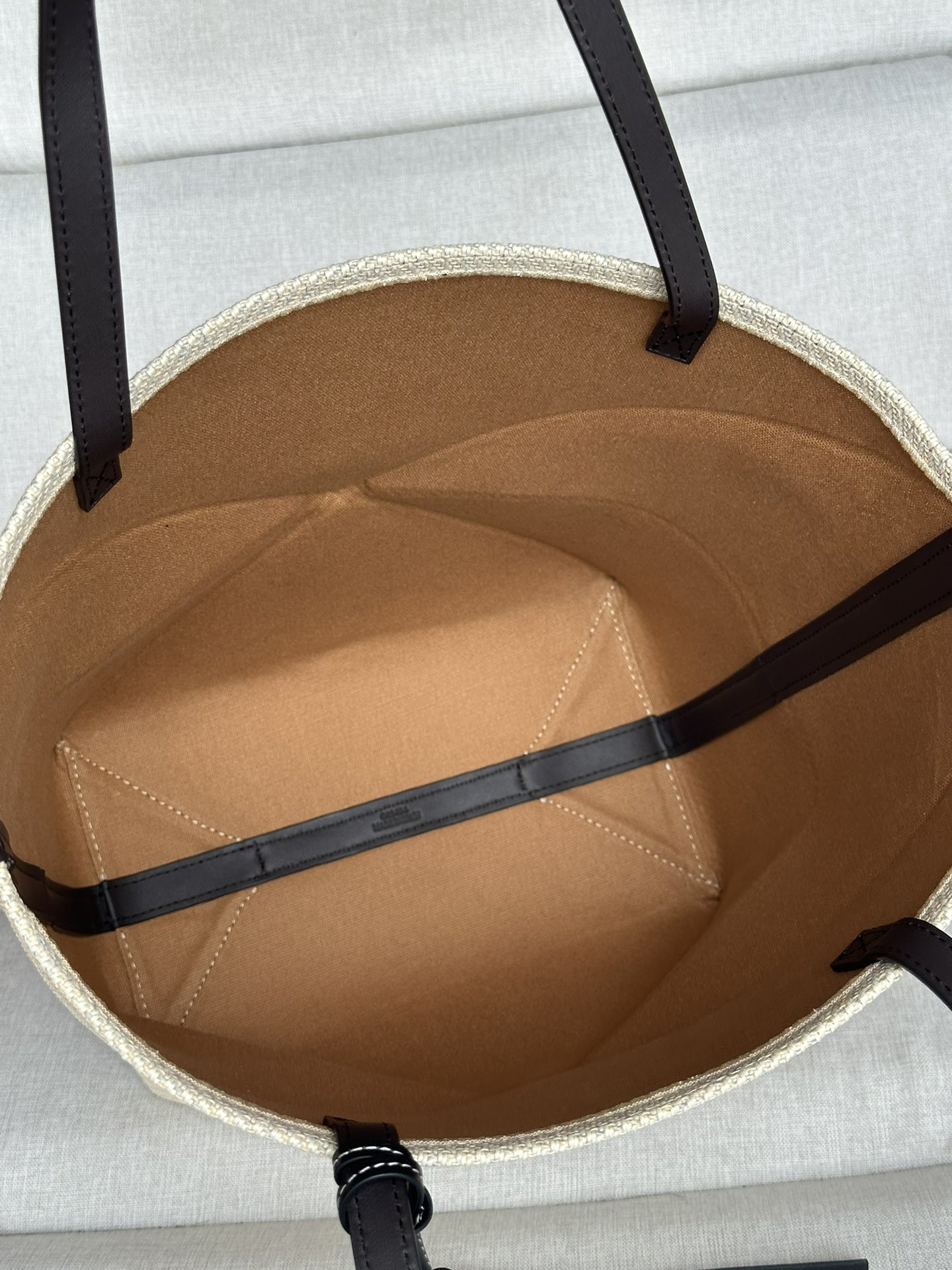 LOEWE Puzzle Fold tote 21x5.5x31cm