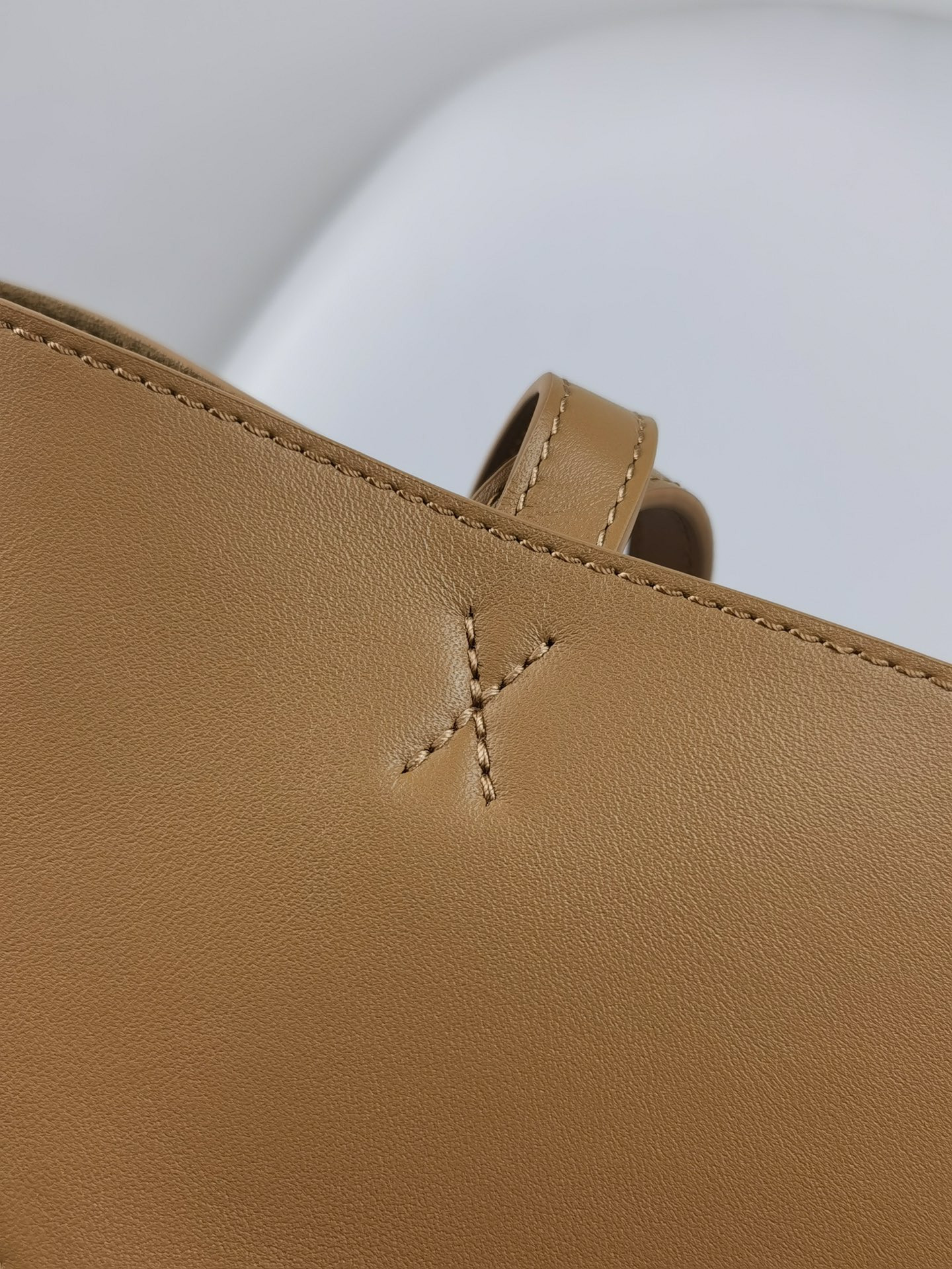 LOEWE Medium Puzzle Fold tote in shiny calfskin 25.5x14.5x31.5cm