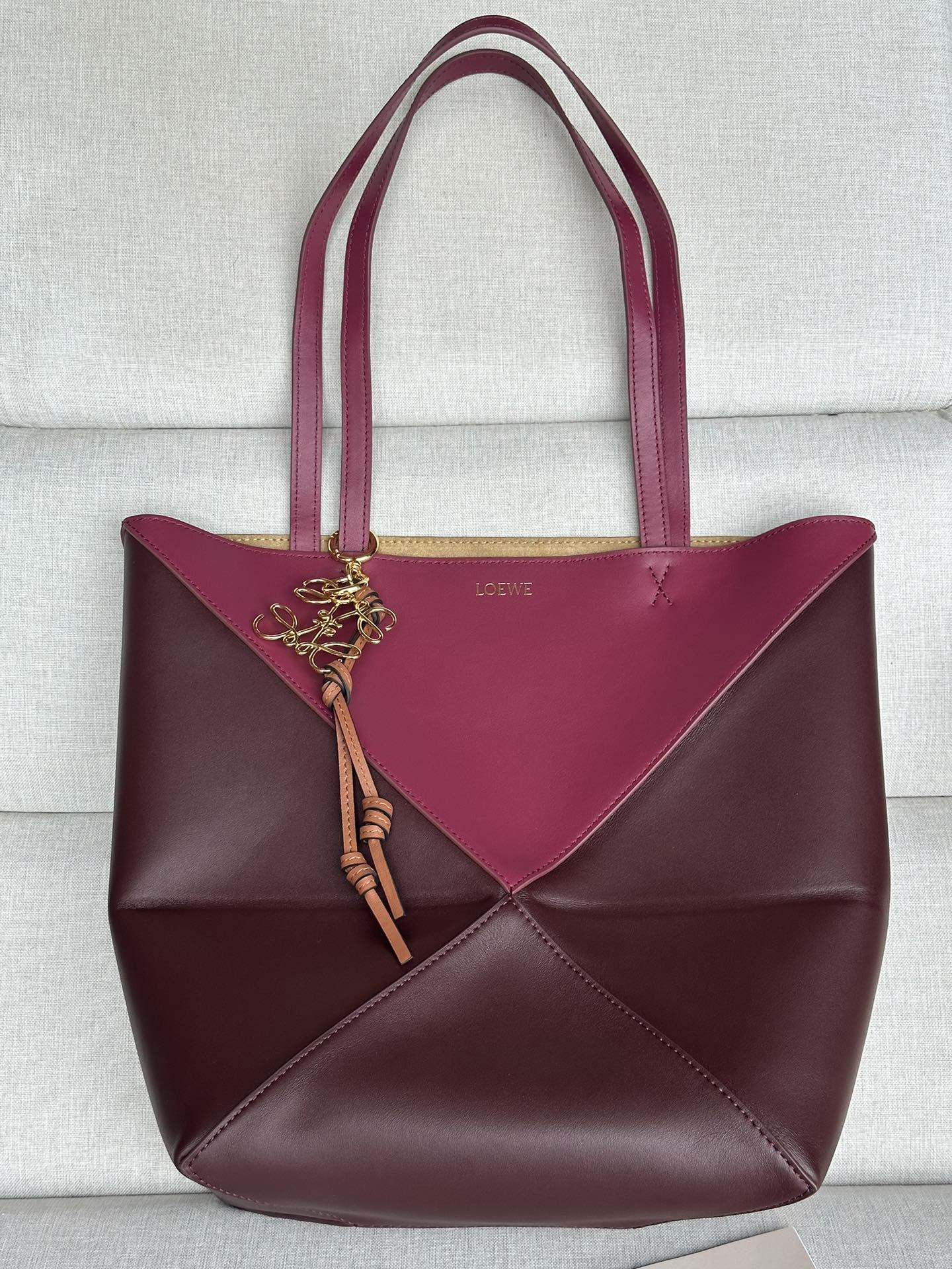 LOEWE Medium Puzzle Fold tote in shiny calfskin 25.5x14.5x31.5cm