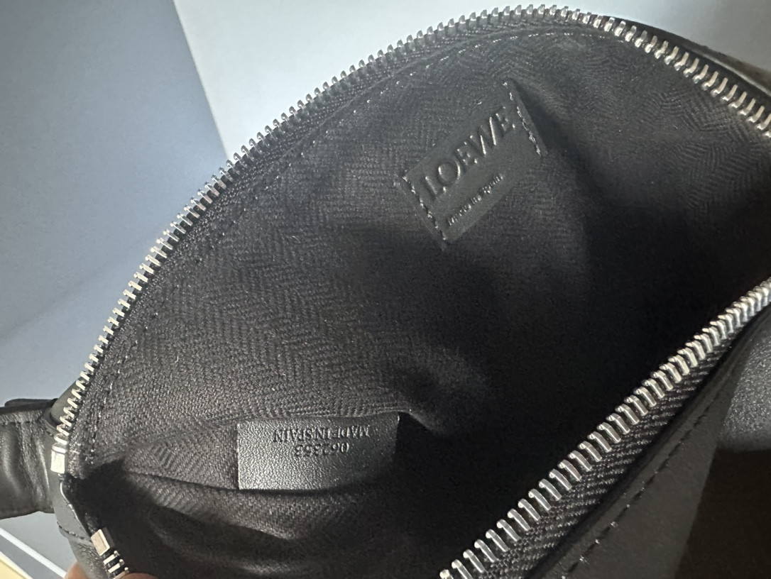 LOEWE Small Cubi crossbody bag in supple smooth calfskin and jacquard 29.5x10.5x22cm