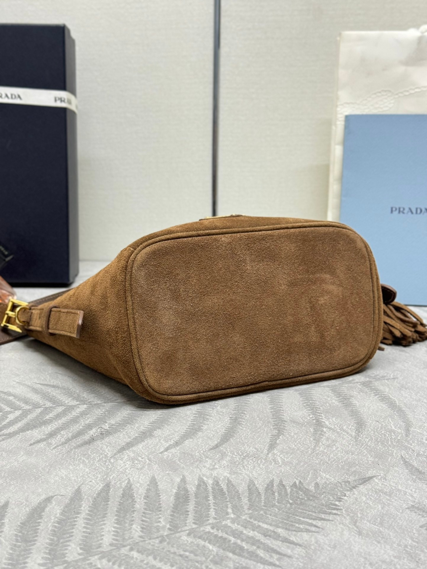 Prada mini-bucket bag 22x22x13cm