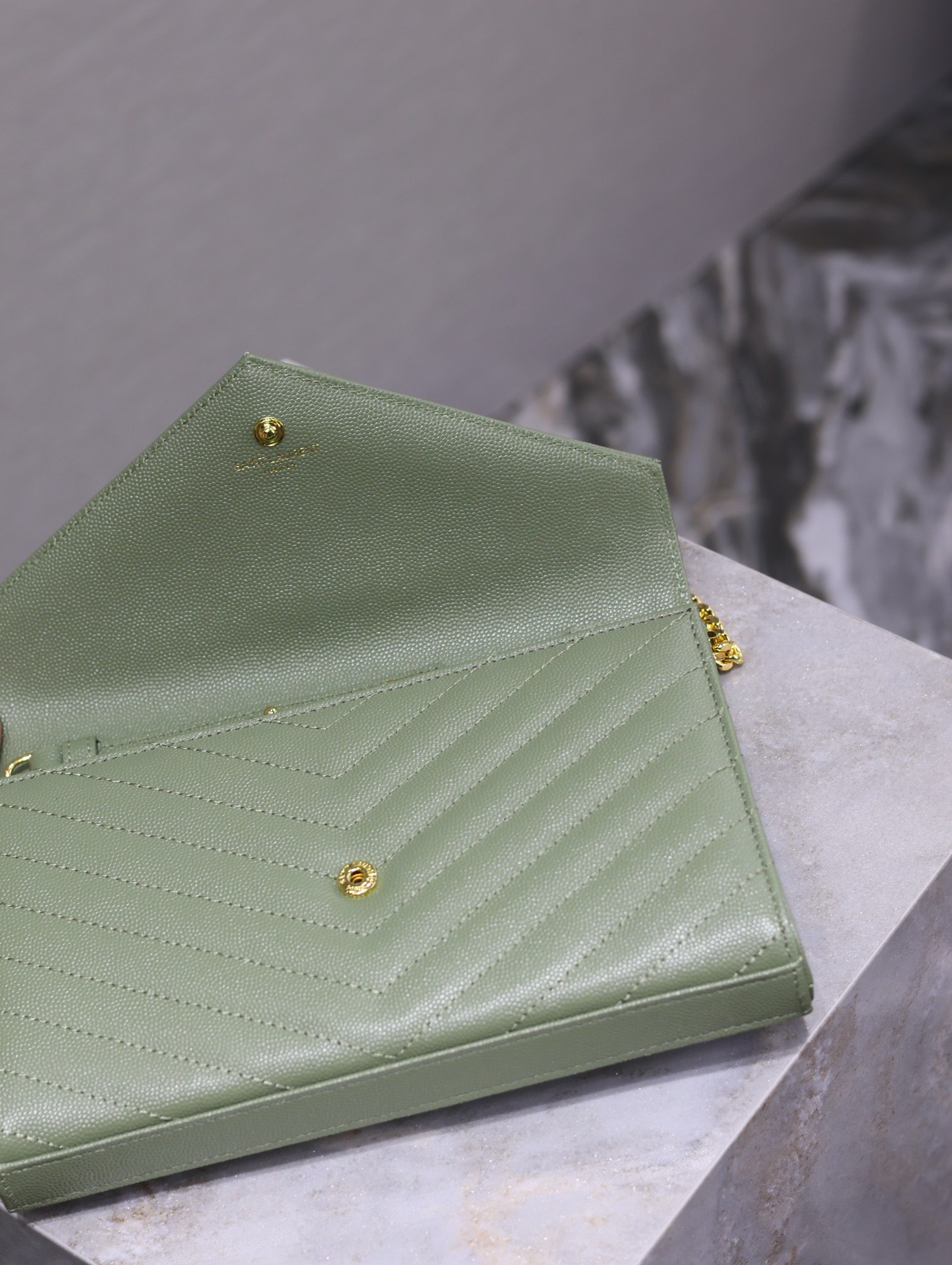 YSL Cassandra Monogram Classic Chain Wallet in Grained Poudre Leather 22.5 x 14 x 4cm