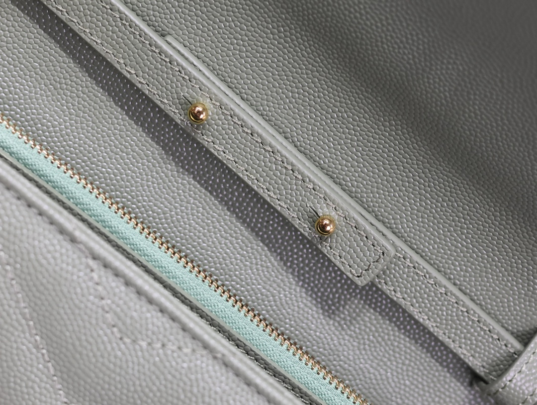 YSL Cassandra Monogram Classic Chain Wallet in Grained Poudre Leather 22.5 x 14 x 4cm