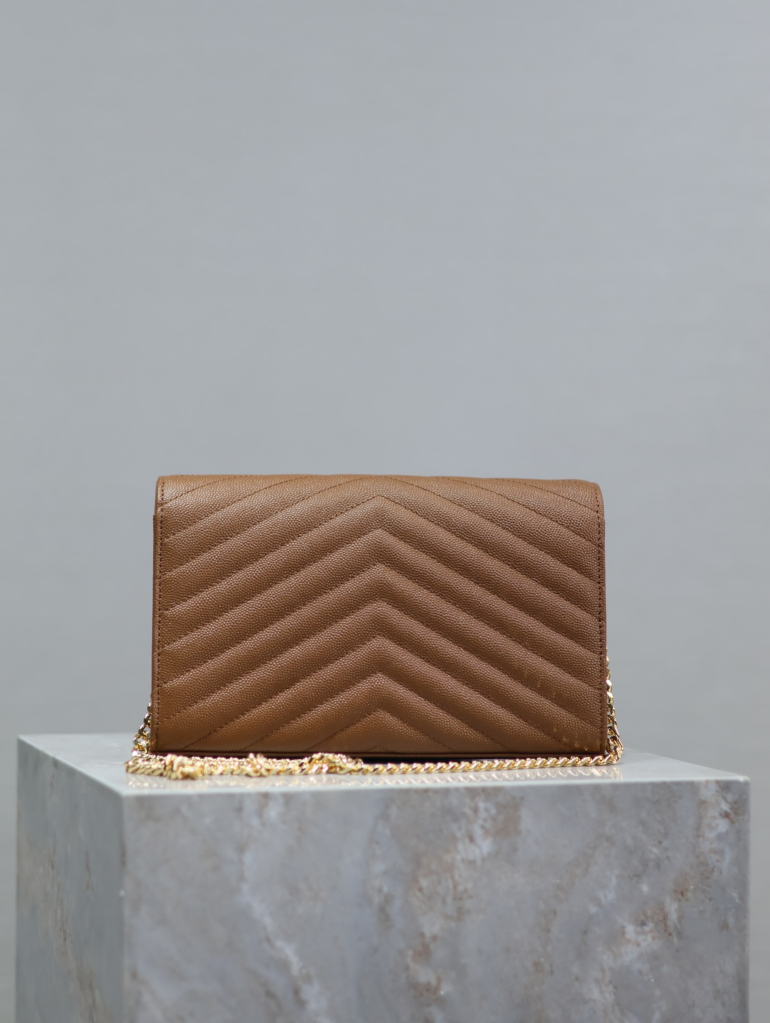 YSL Cassandra Monogram Classic Chain Wallet in Grained Poudre Leather 22.5 x 14 x 4cm