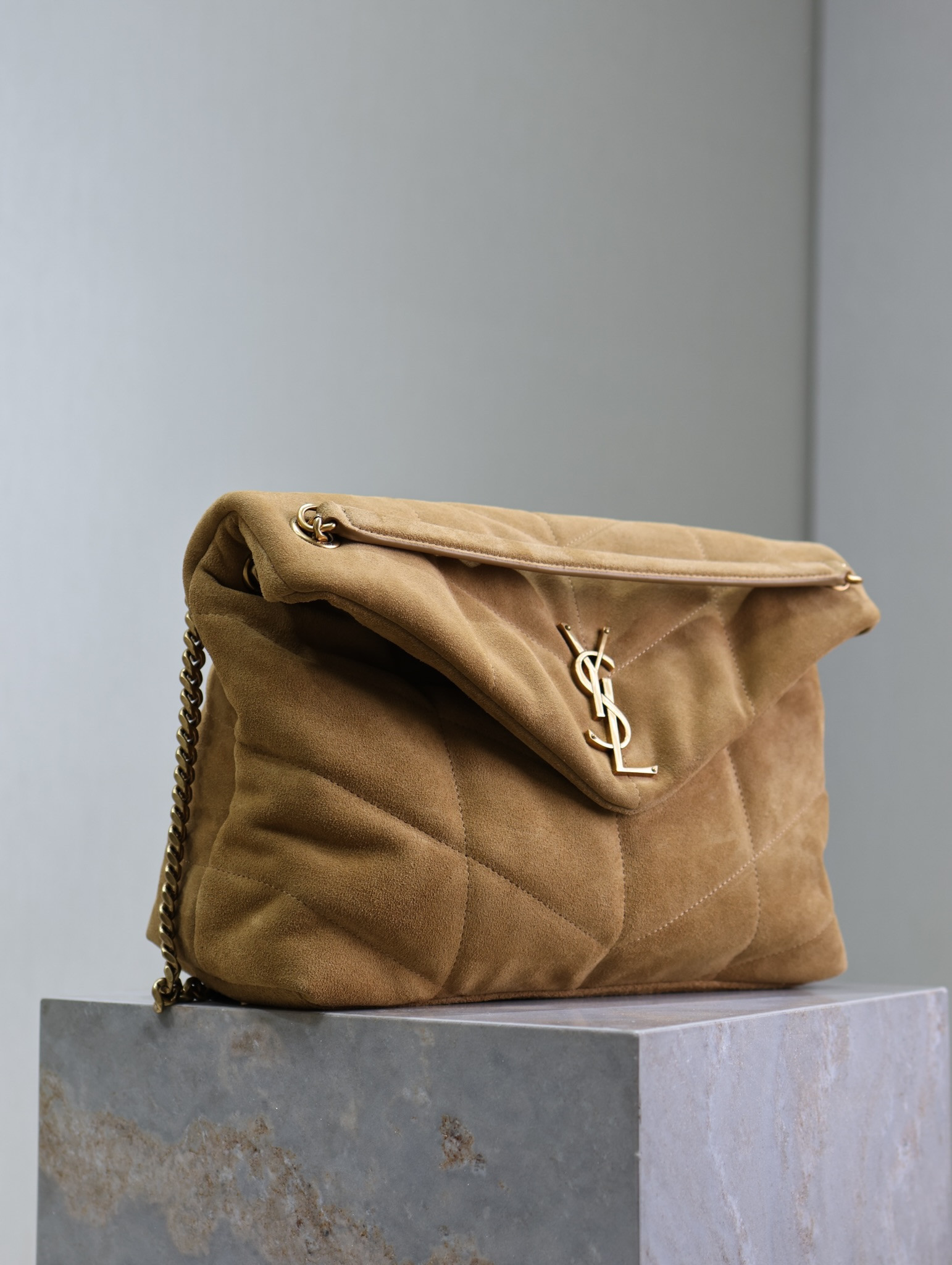 YSL Loulou  Puffer (Suede)  35x23x13.5cm