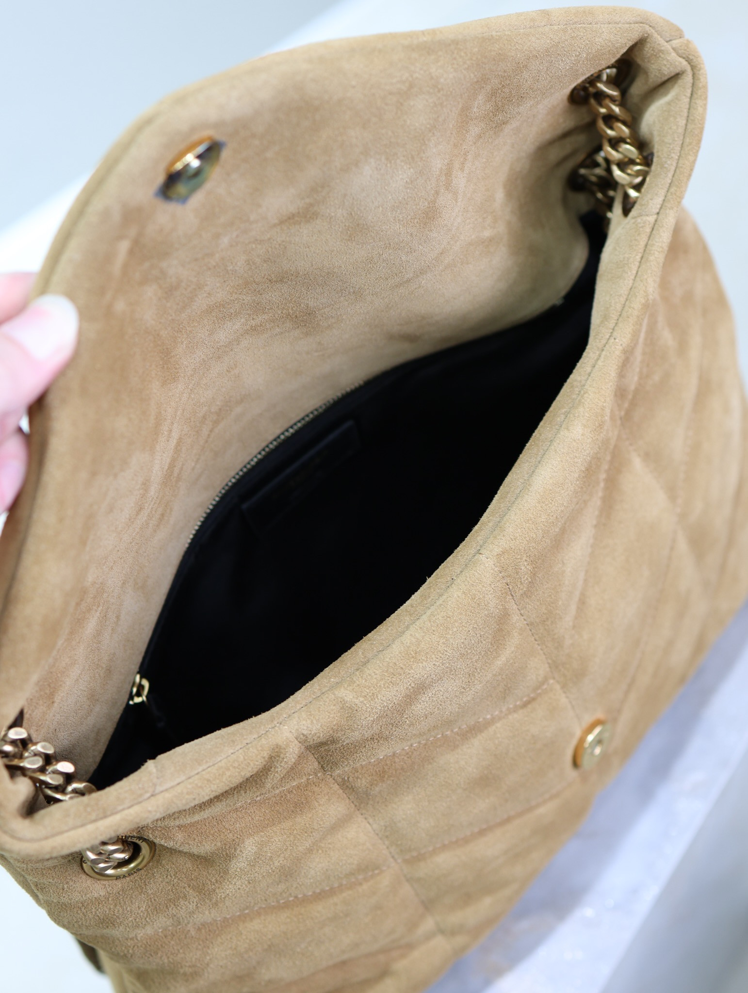 YSL Loulou  Puffer (Suede)  35x23x13.5cm