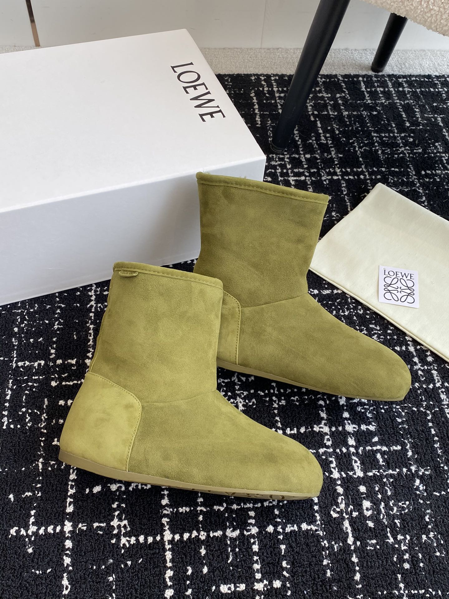 UA Loewe Boot