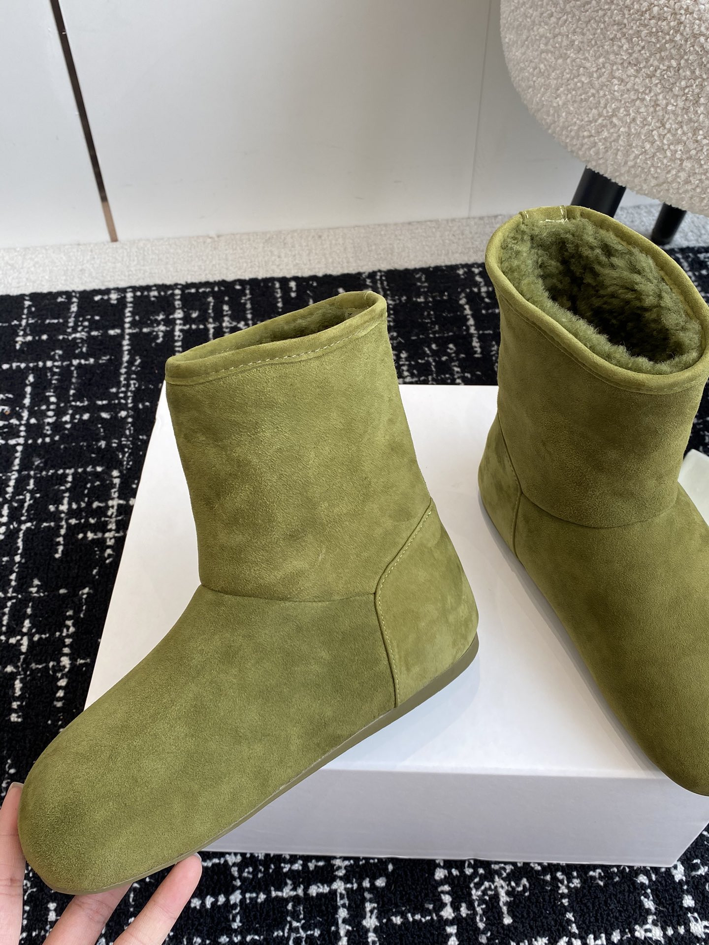 UA Loewe Boot