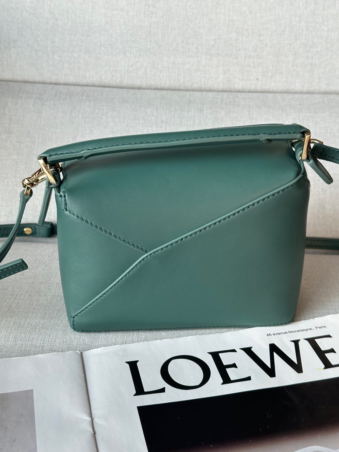 Loewe Mini Puzzle bag in classic calfskin 18x12.5x8cm