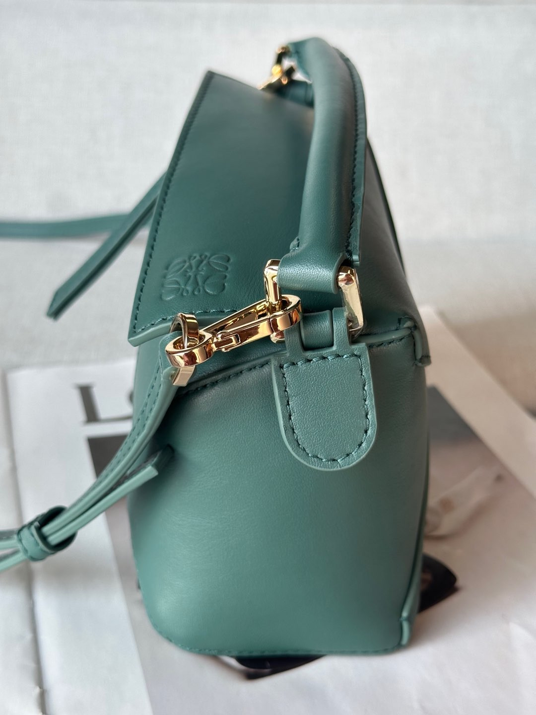 Loewe Mini Puzzle bag in classic calfskin 18x12.5x8cm