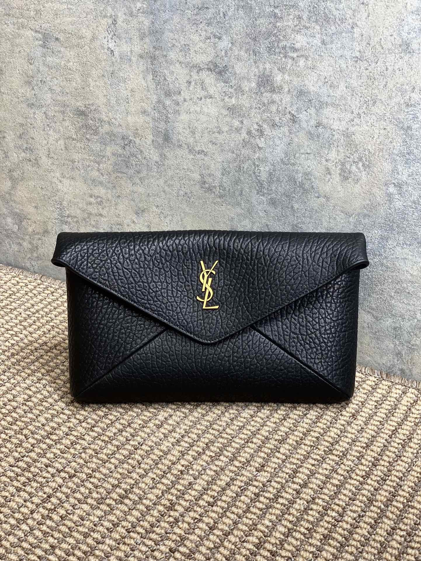 YSL CASSANDRE large envelope pouch in lambskin 29.5x18x4.5cm