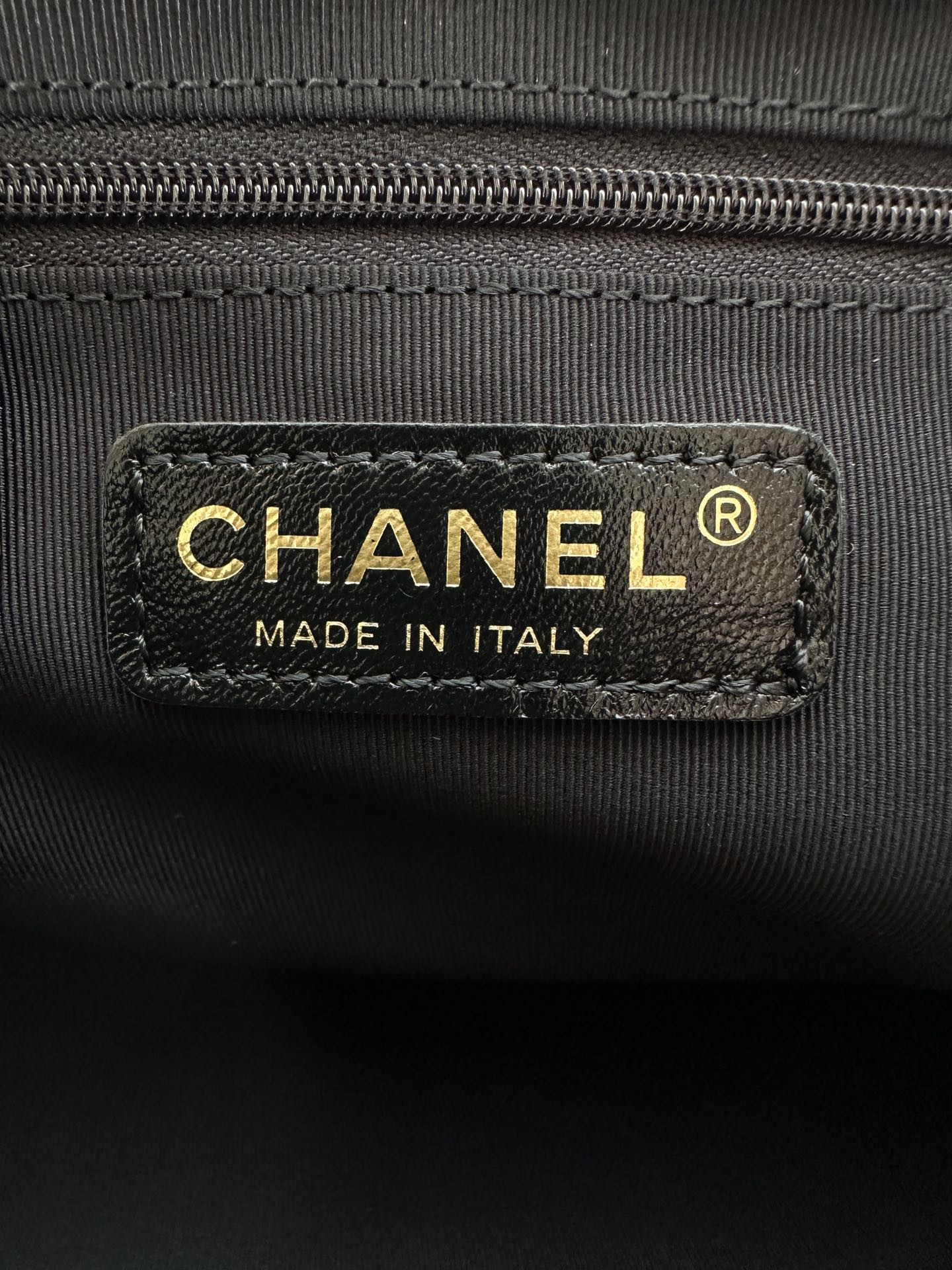 Chanel Hobo Handbag 30×35×9cm