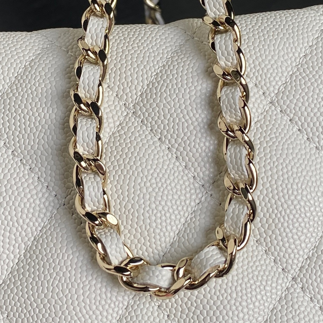 Chanel 25C Lunch box Bags 21.5×19×6cm