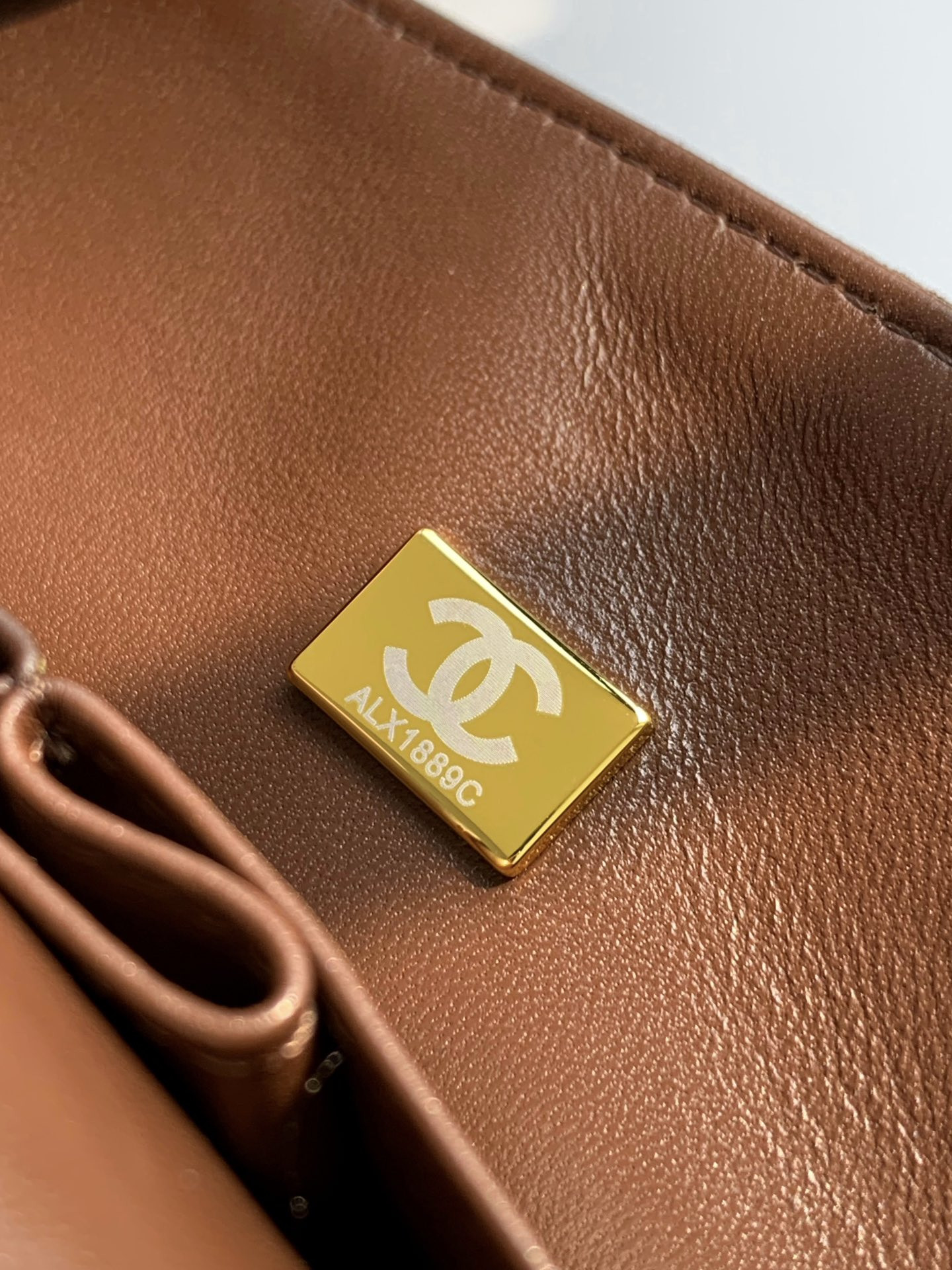 CHANEL CLASSIC 11.12 HANDBAG 25 15.5×25.5×6.5cm