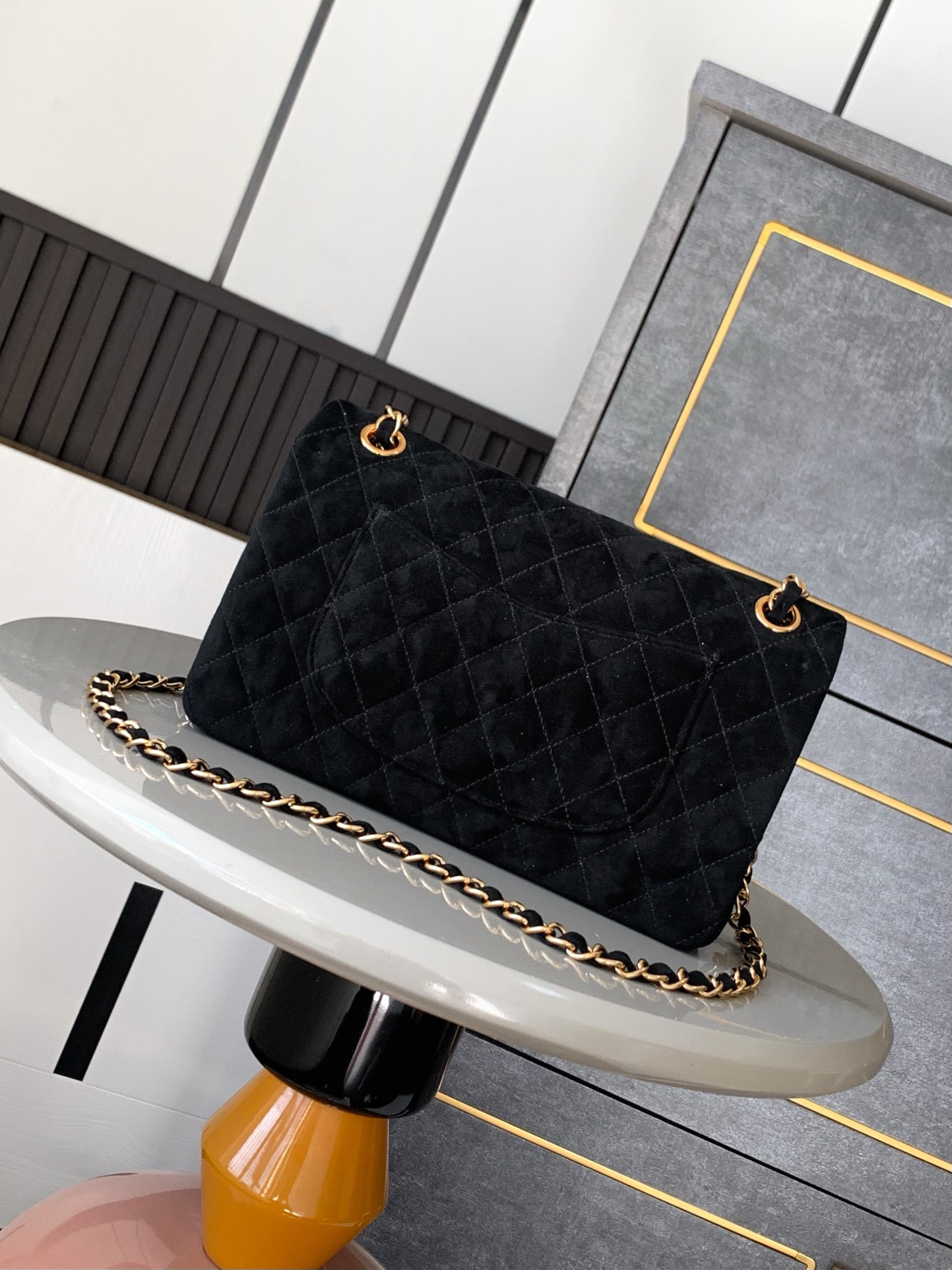 CHANEL CLASSIC 11.12 HANDBAG 25 15.5×25.5×6.5cm