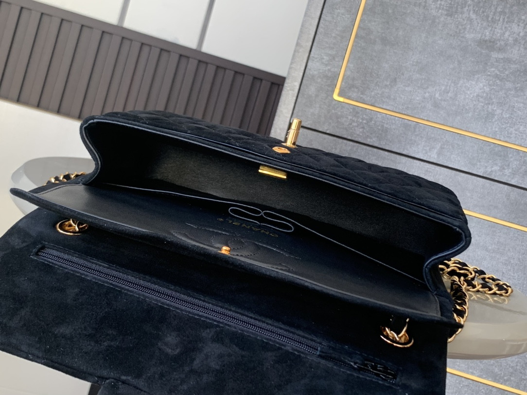 CHANEL CLASSIC 11.12 HANDBAG 25 15.5×25.5×6.5cm