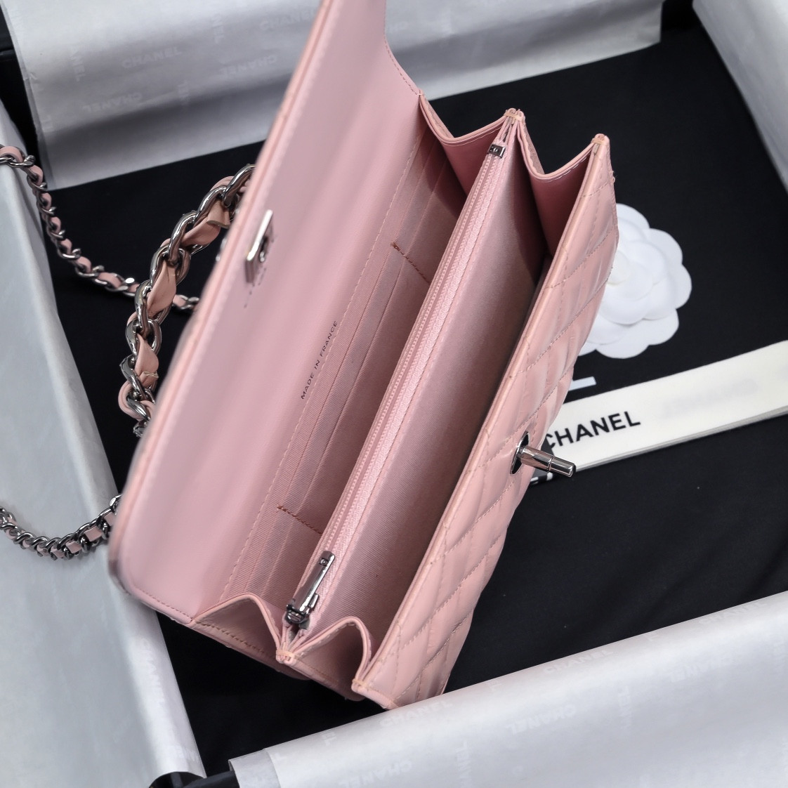 Chanel Clutch With Chain 18.5x11x6cm