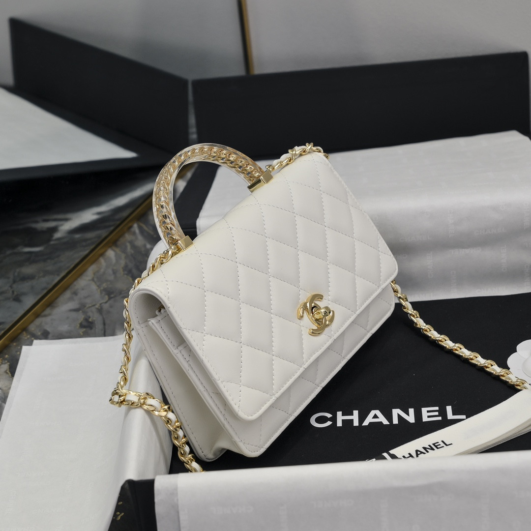 Chanel Clutch With Chain 19cm