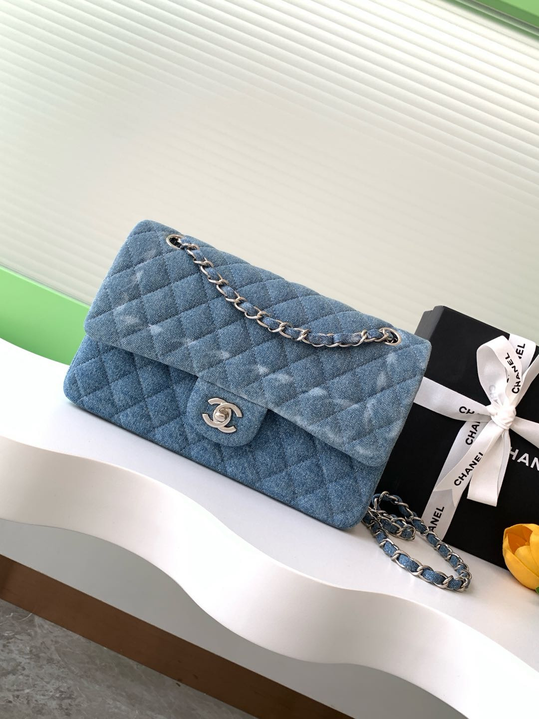 Chanel Mini CF vintage 25cm