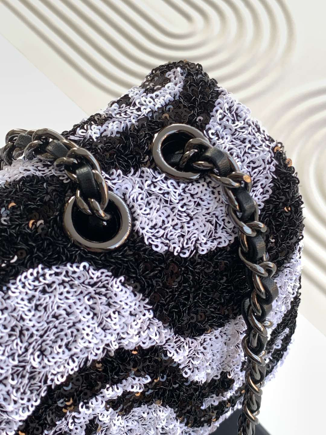 Chanel Flap Bag 15x25x7cm