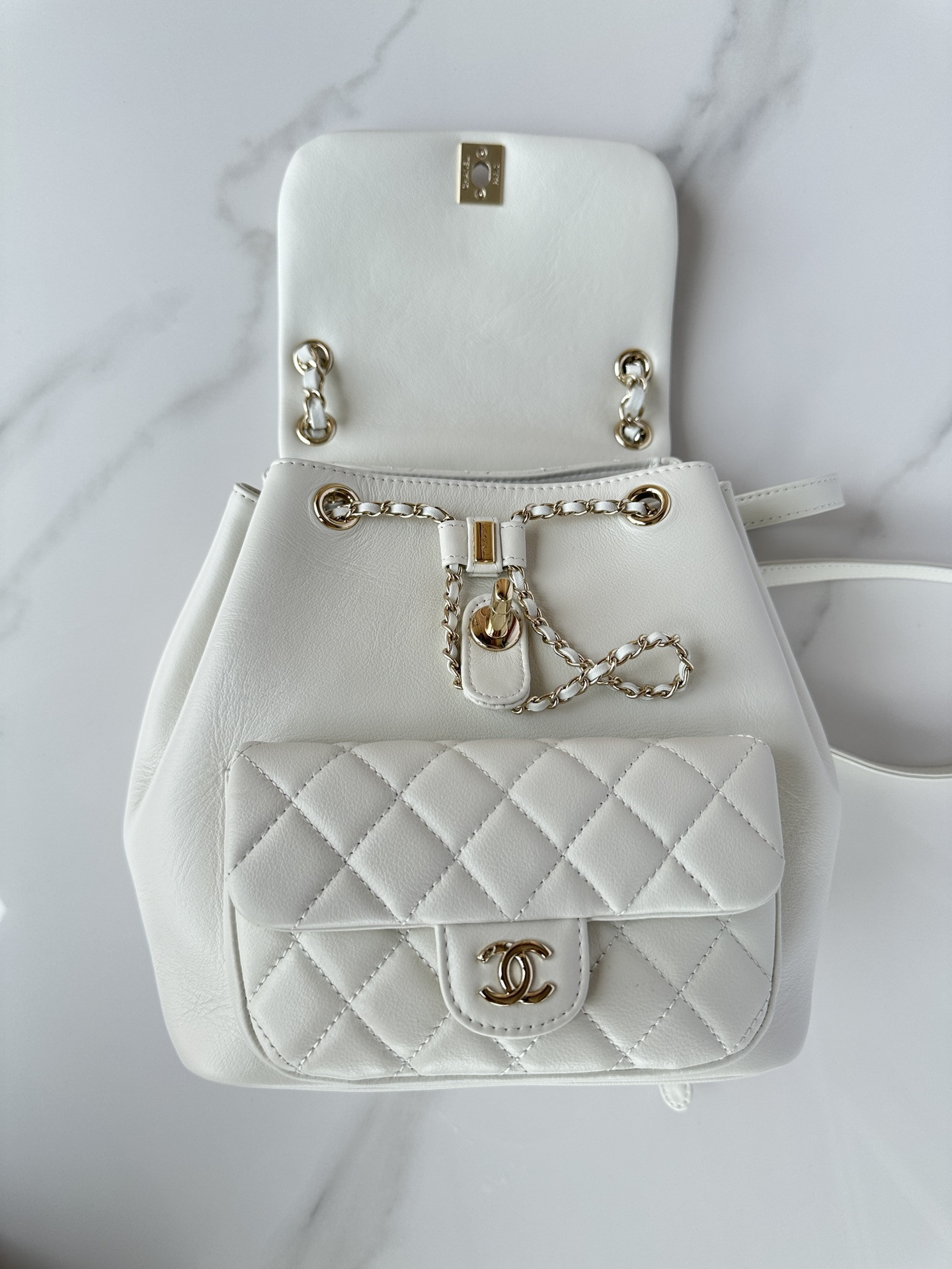 Chanel Backpack 23x21x13cm