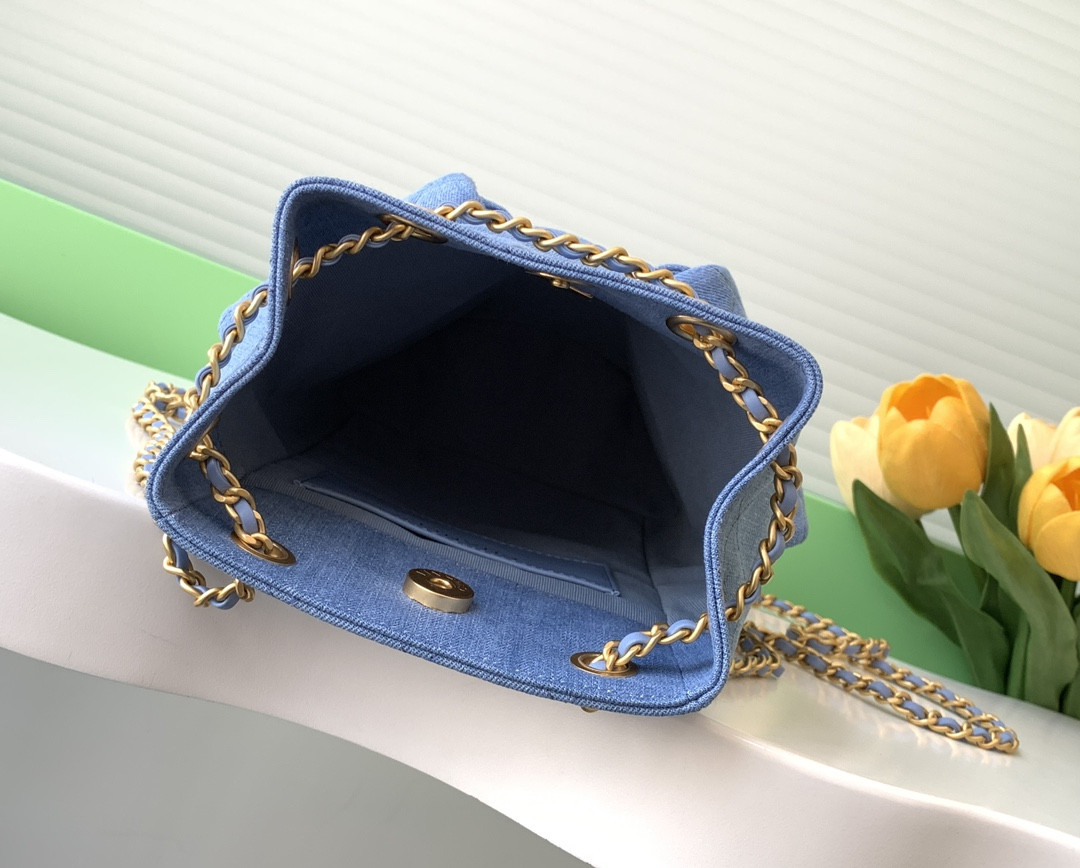 Chanel Backpack 24.5x18x8cm