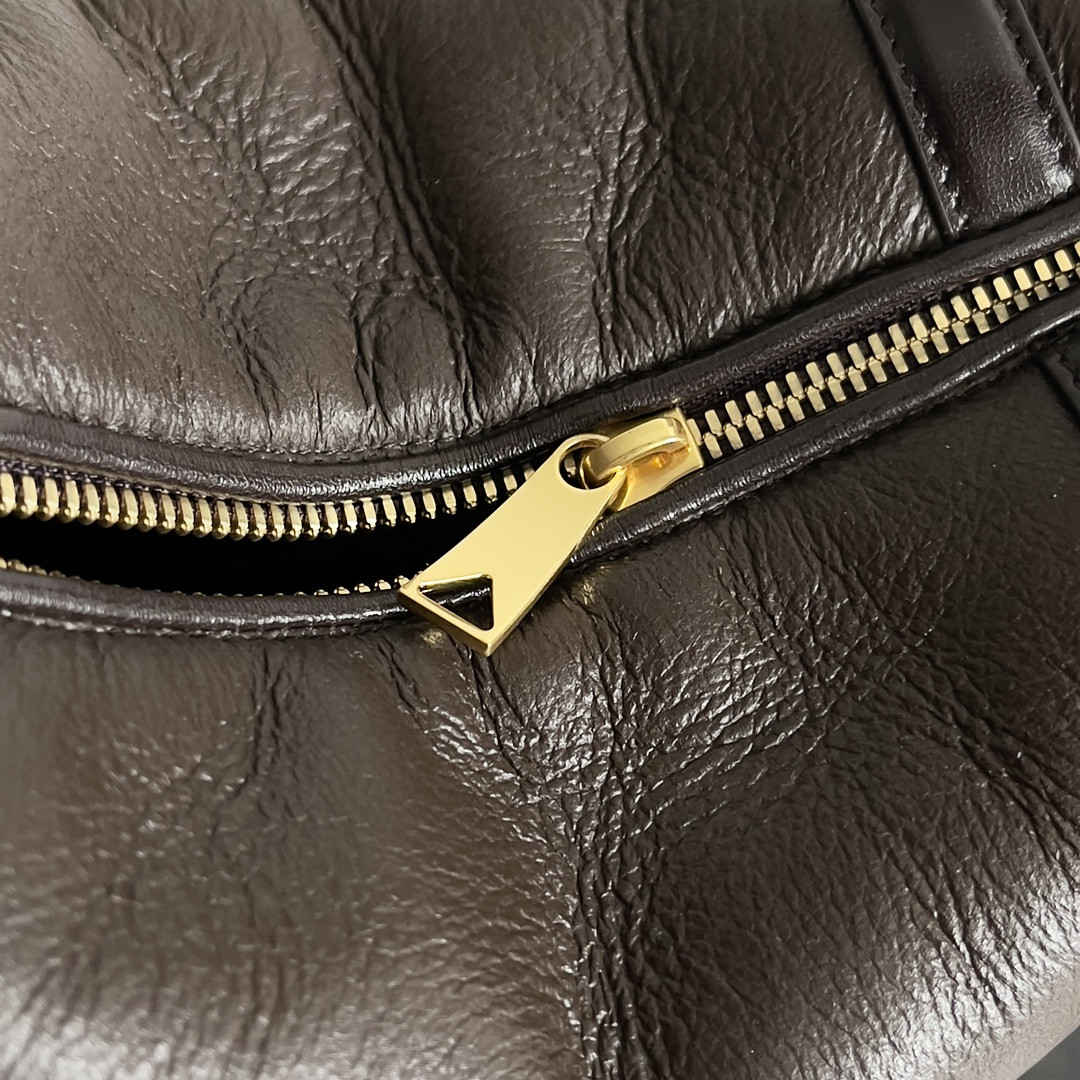 Bottega Veneta Mini Wallace 20x13x9.5cm