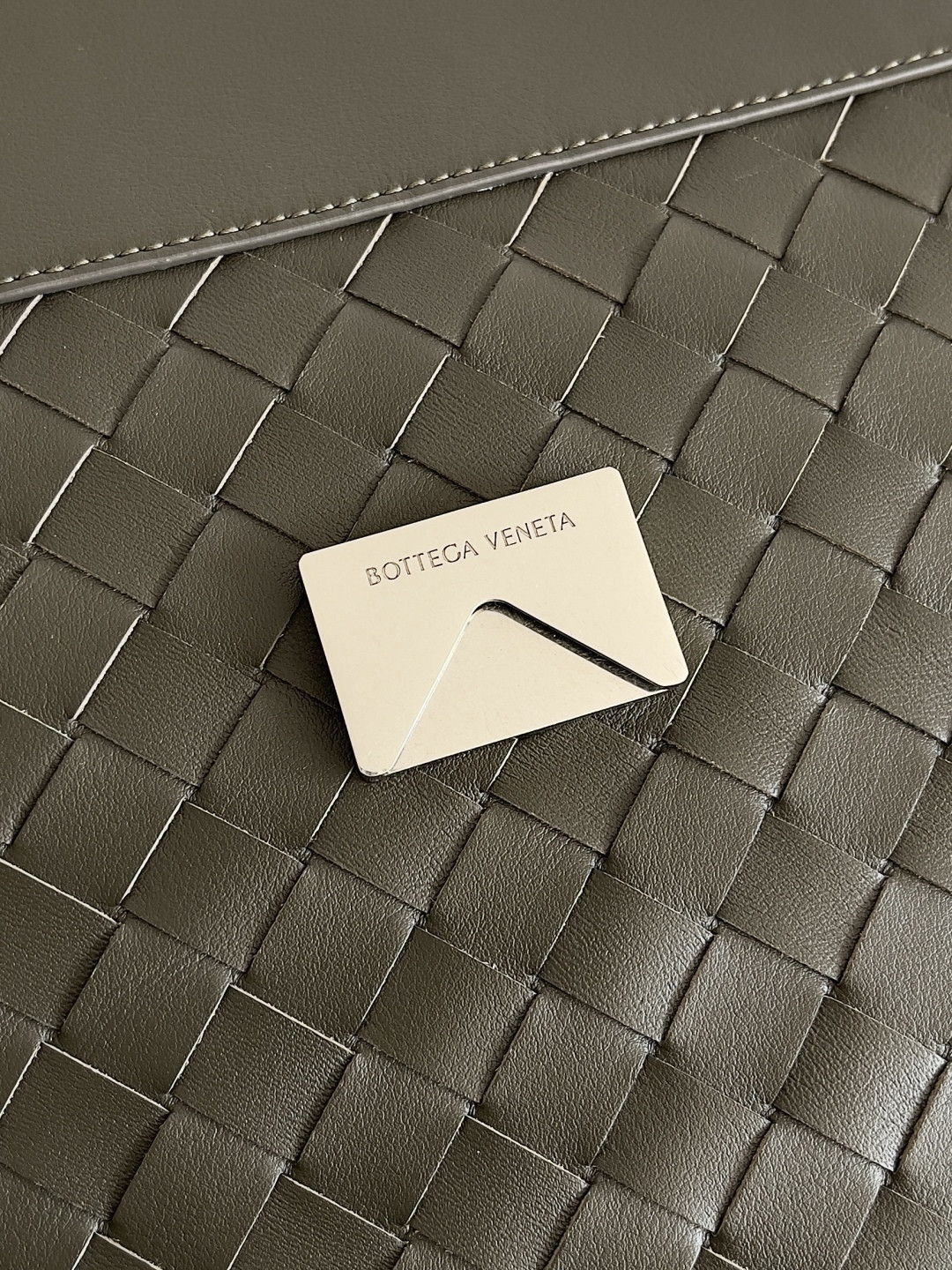 Bottega Veneta Large Andiamo Messenger 43x32x20cm