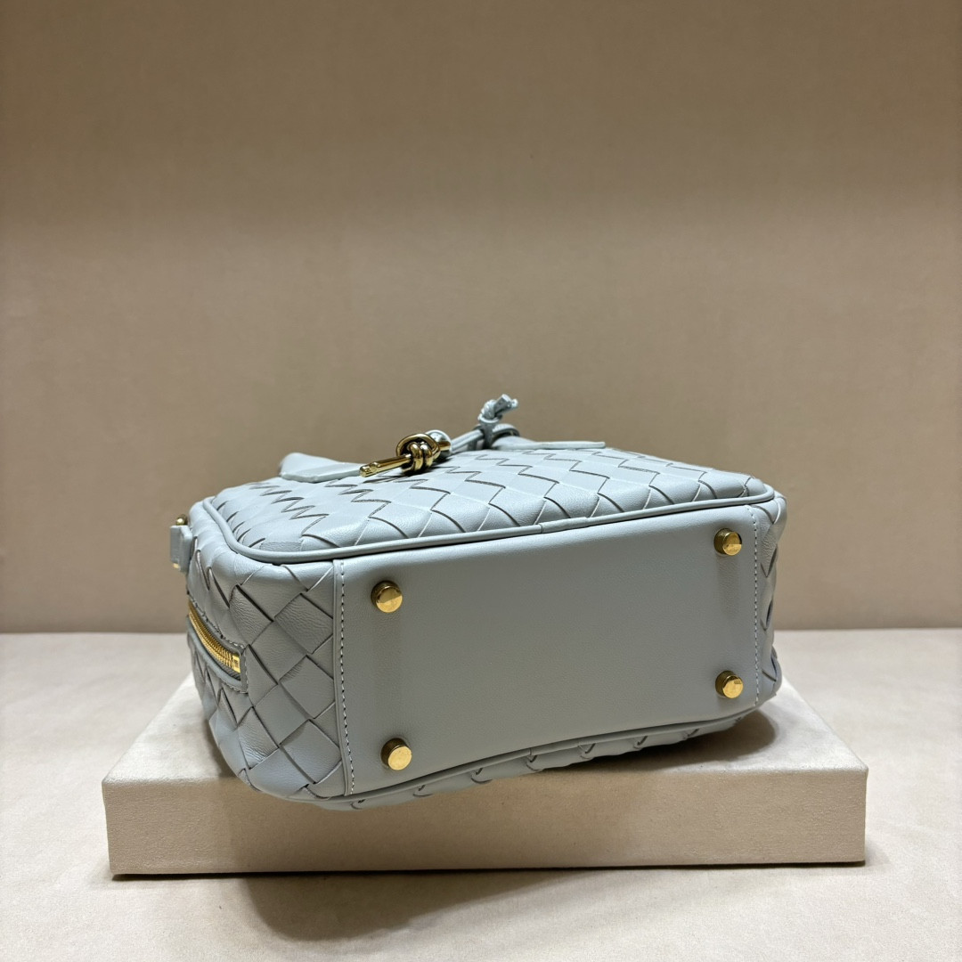 Bottega Veneta Small Getaway 23.5x17.5x9cm