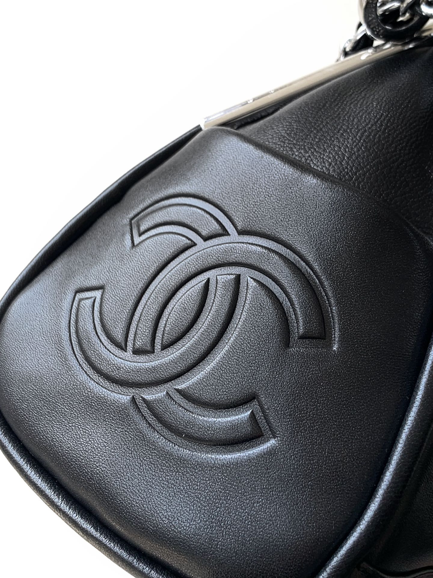 Chanel OHANEL hobo bag 40x30x15cm