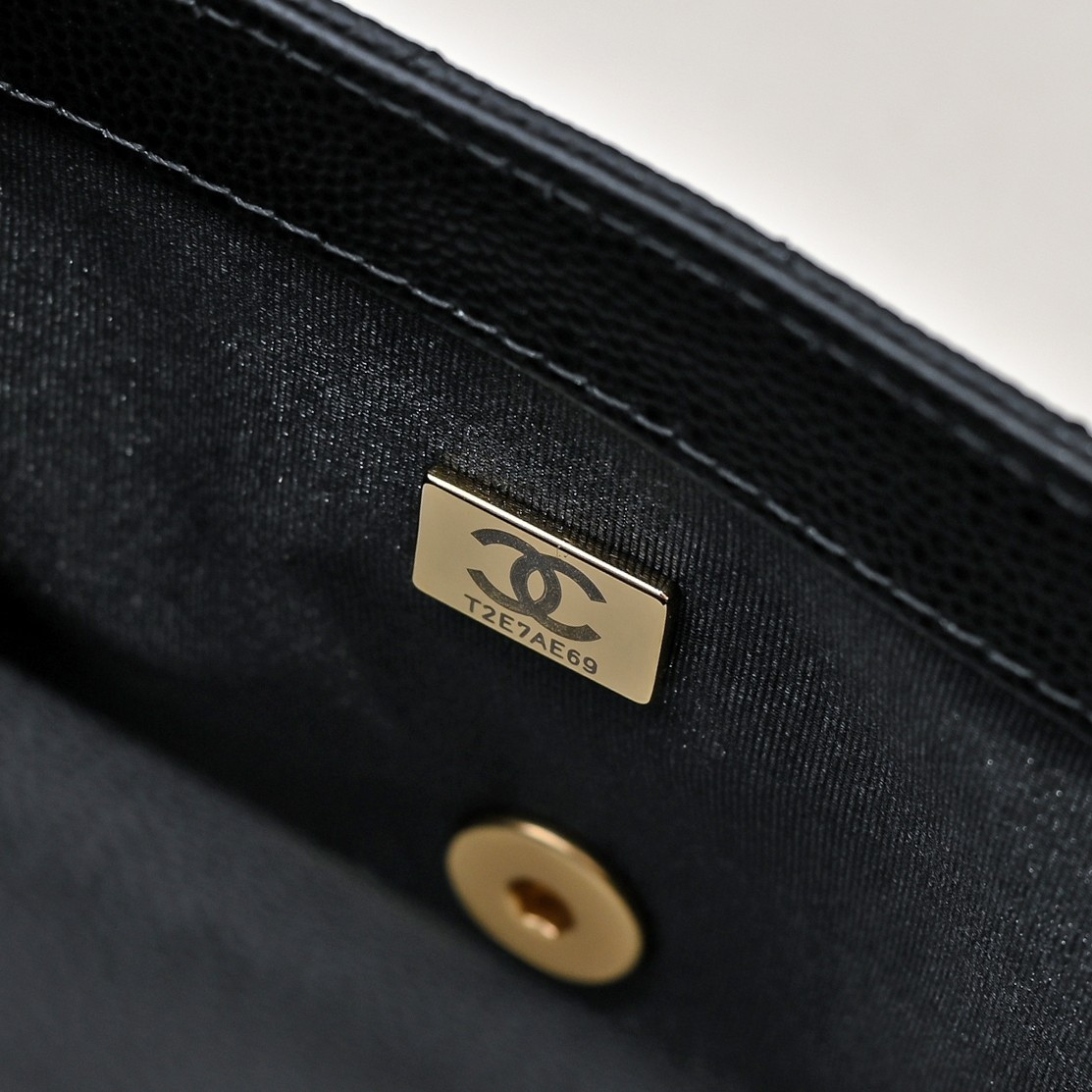 Chanel Flap CF22K 19.5x13.5x6cm AS2855
