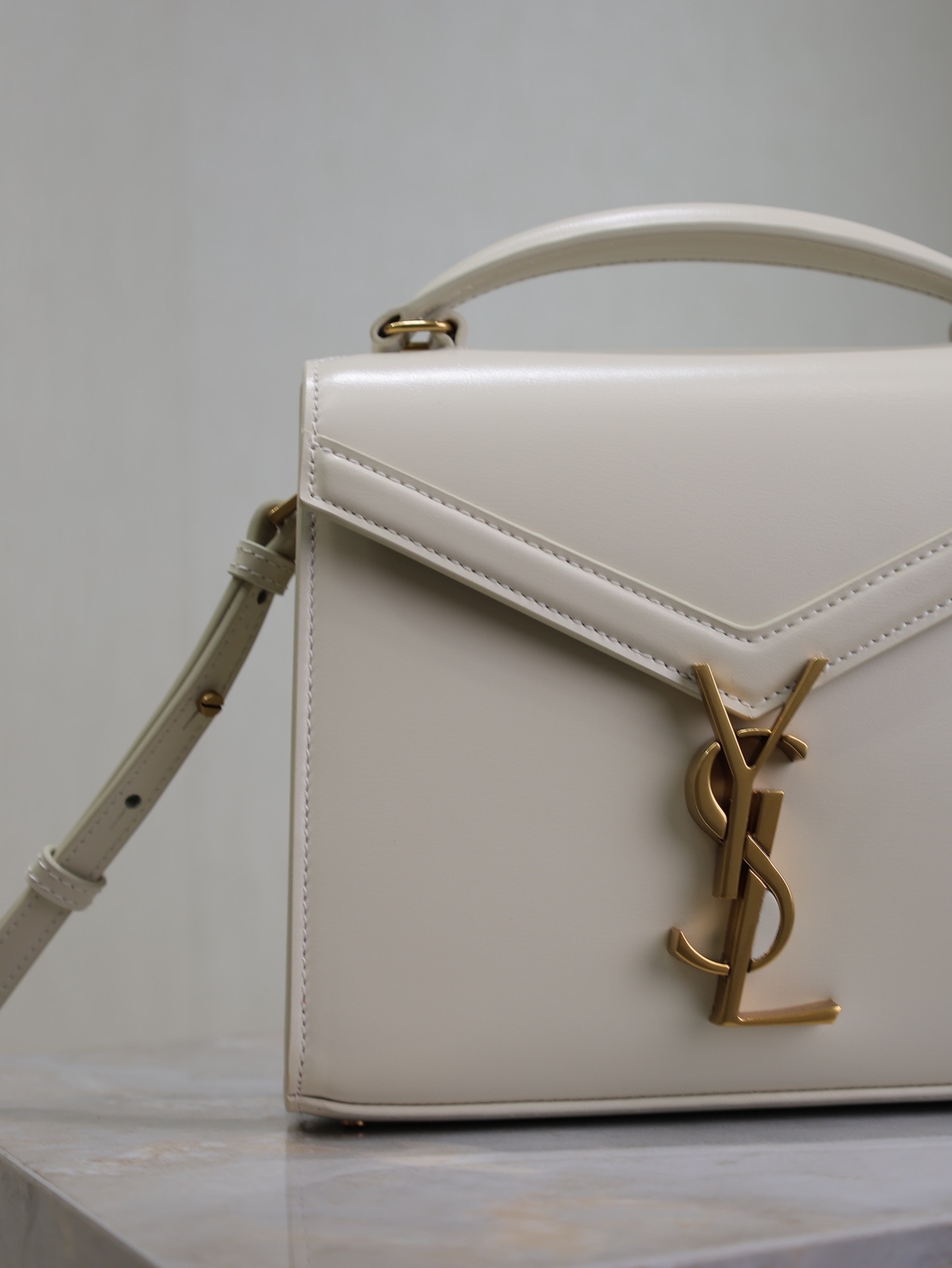 YSL cassandra mini top handle bag 20x16x7.5cm