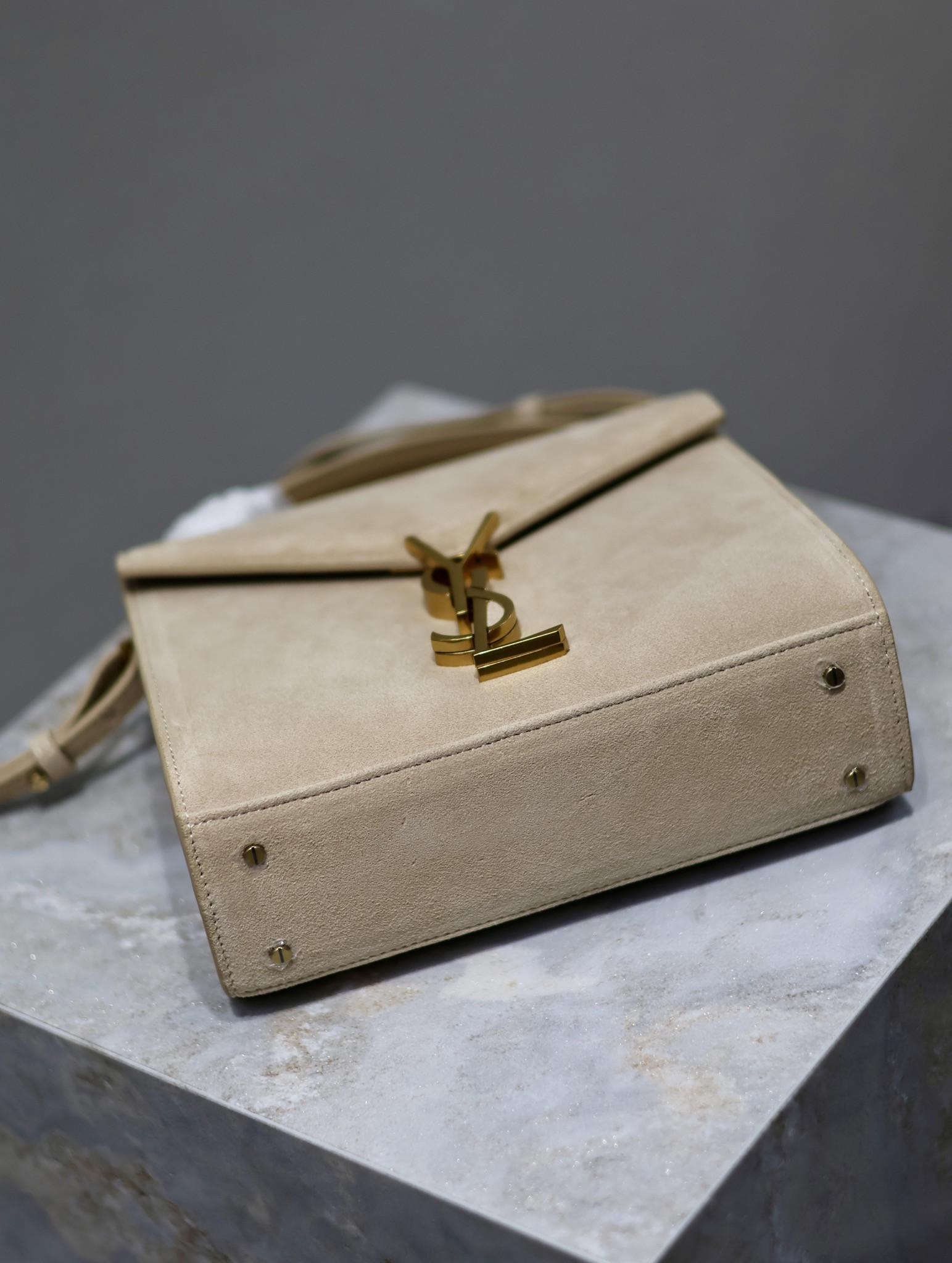 YSL cassandra mini top handle bag 20x16x7.5cm