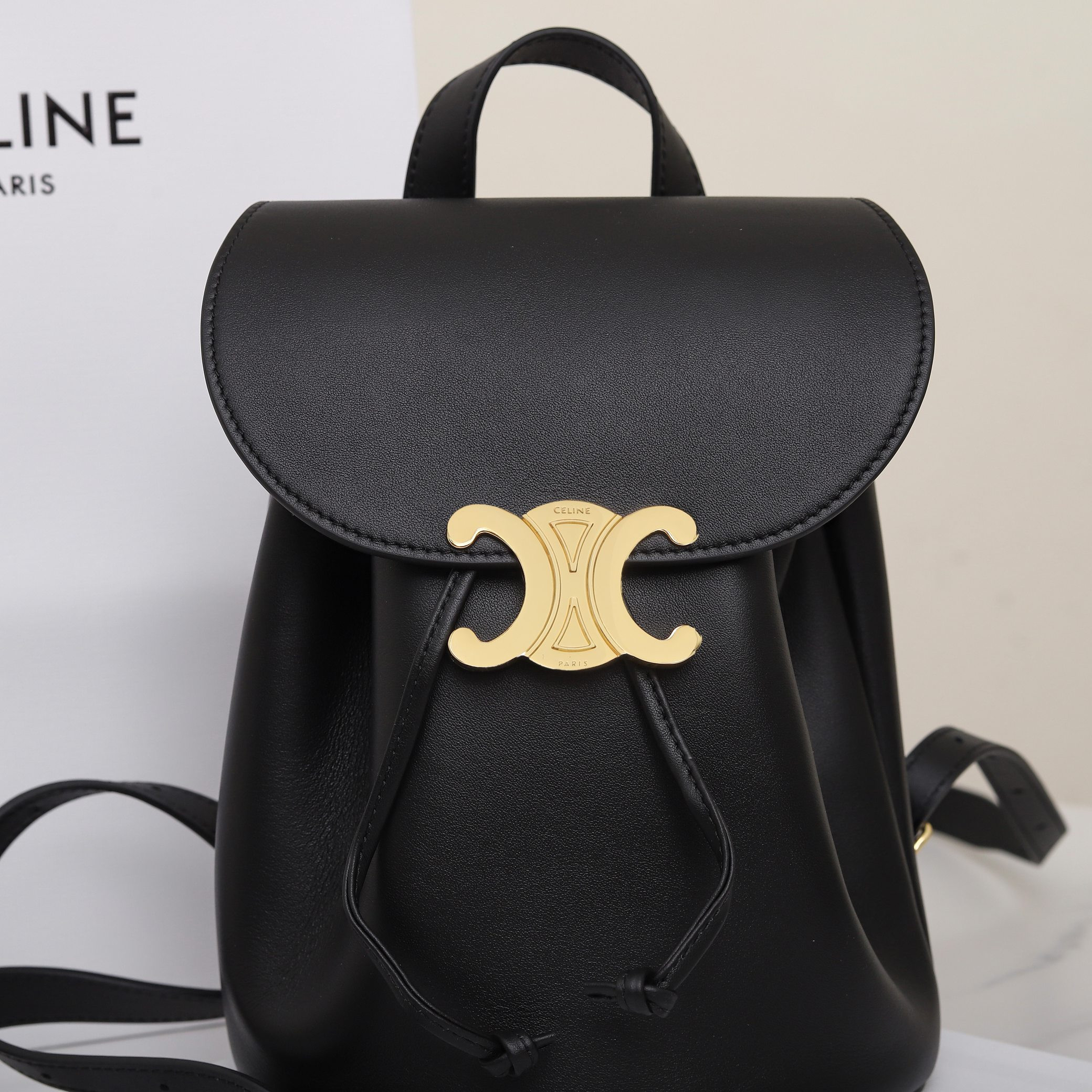 CELINE BONNIE BACKPACK IN SMOOTH CALFSKIN 118703 25x18x13cm