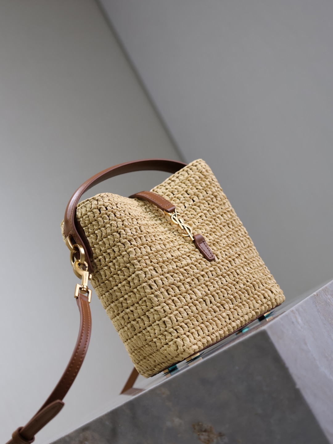 YSL LE 37 mini (raffia) 15x13x6cm
