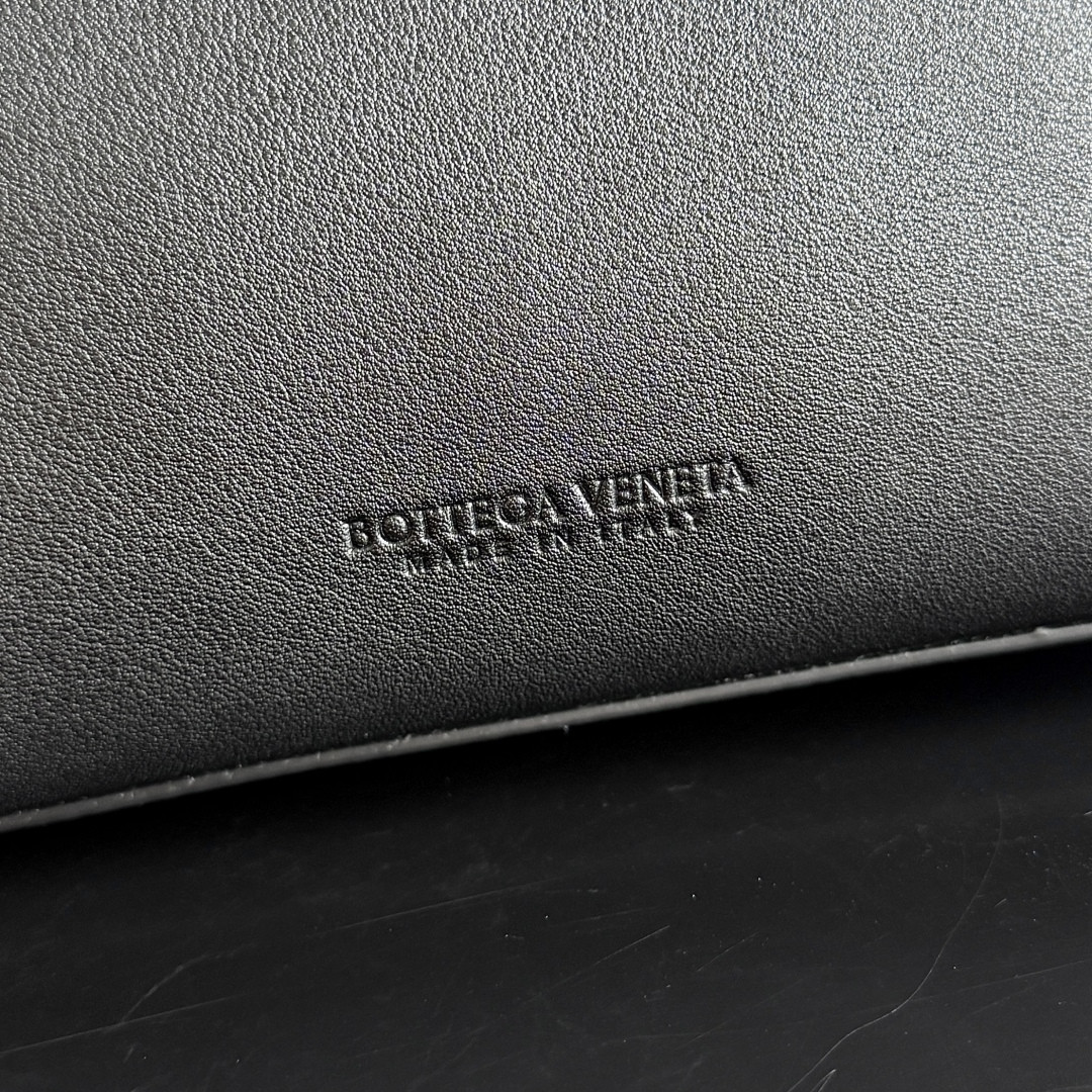 Bottega Veneta Small Ciao Ciao 26x19x10.5cm